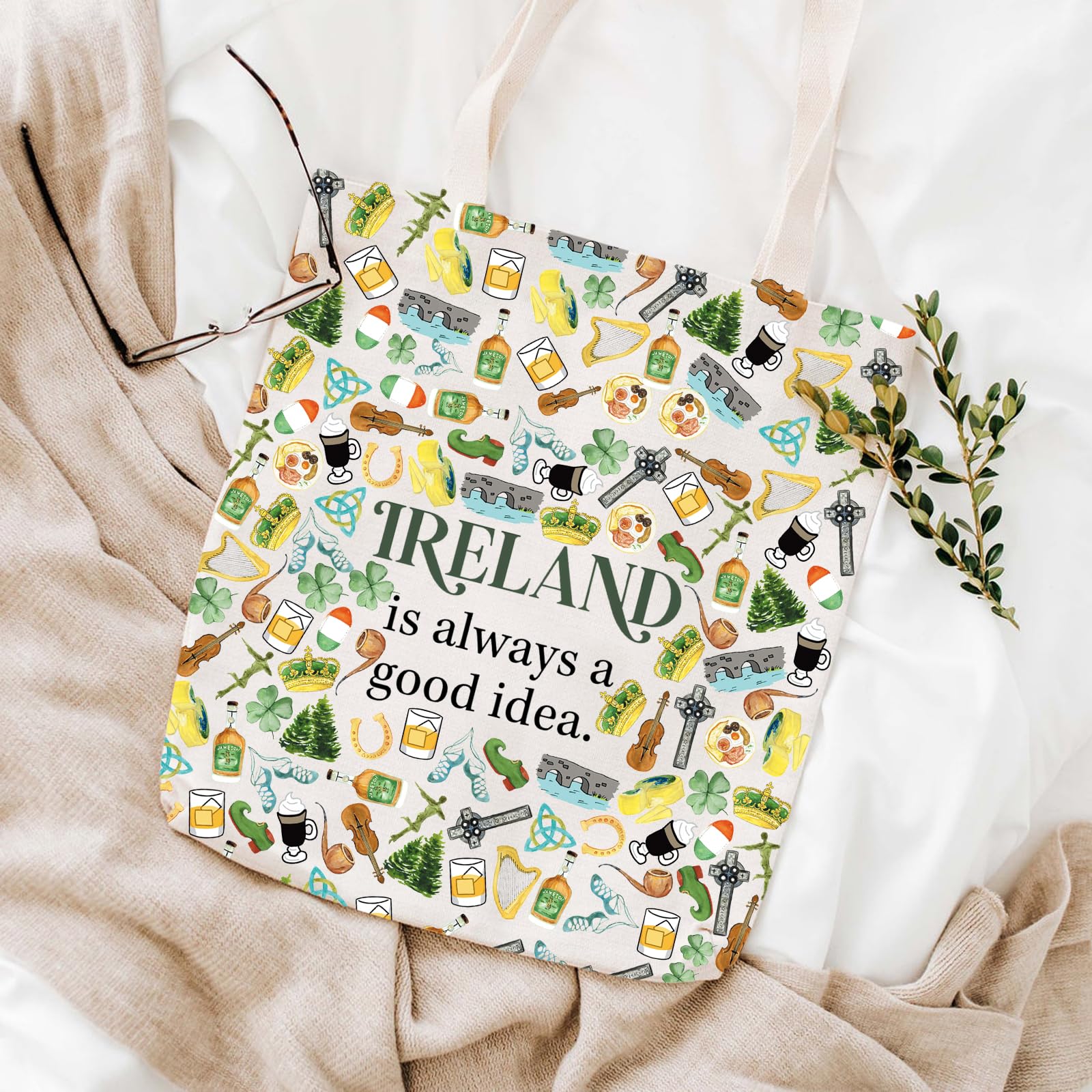 Ireland Trip Gift - Irish Themed Zipper Pouch Makeup Bag for Travel & Daily Use | Perfect for Cosmetics, Toiletries & Small Essentials | Ideal Ireland Lover Present