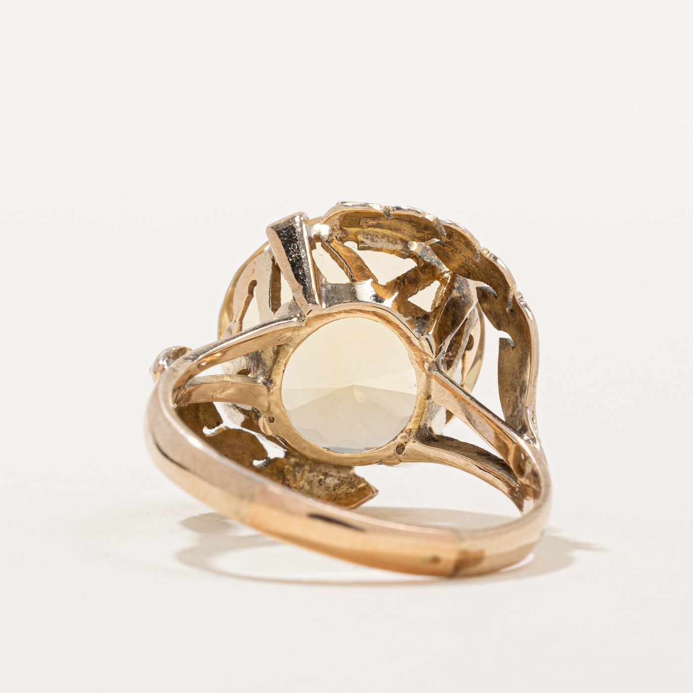 Lemon Quartz Cocktail Ring - 8.50 Carat Genuine Stone - Size 9.5 - Elegant Statement Jewelry for Evening Parties & Special Occasions