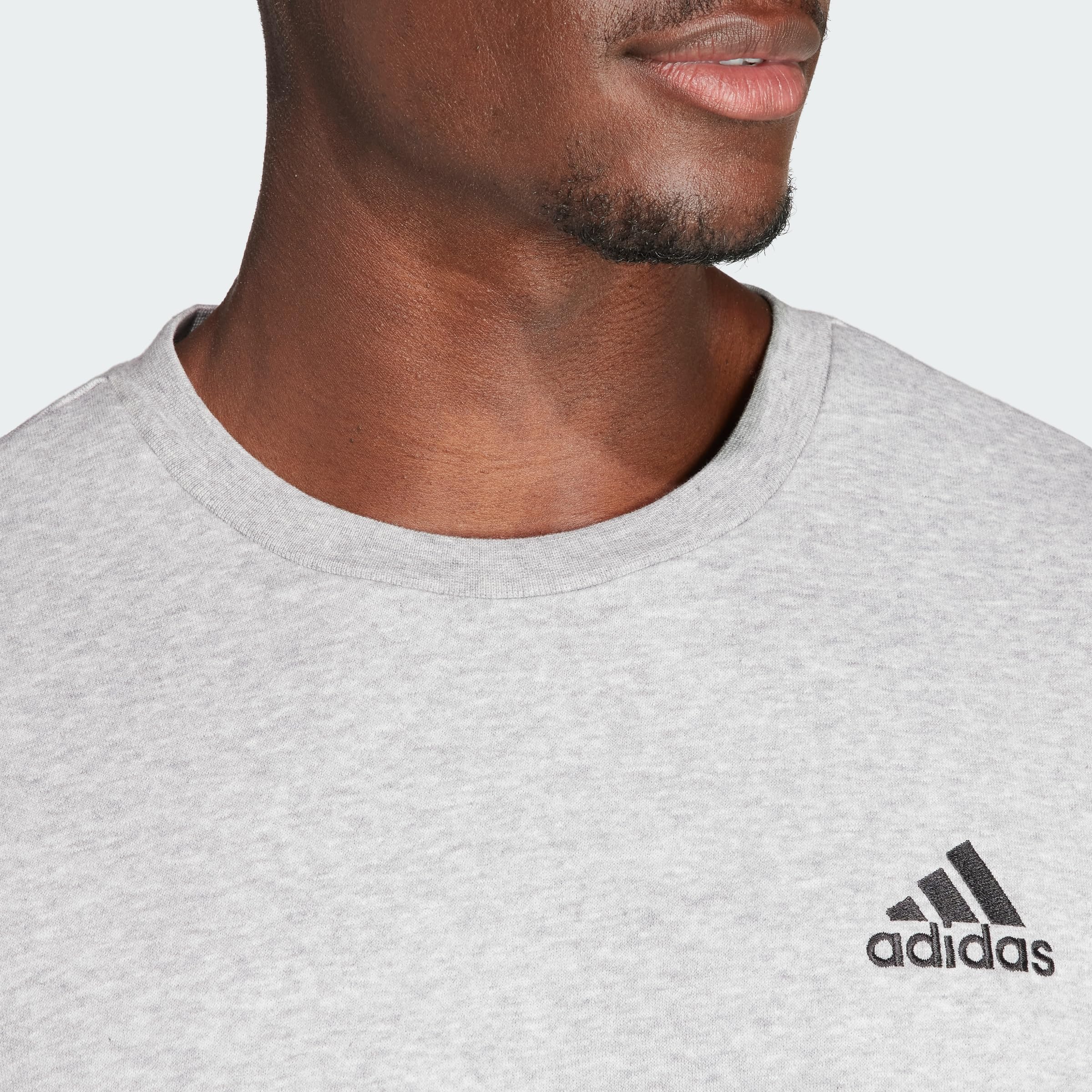 adidas Men's Essentials Fleece Sweatshirt - Comfortable Casual Pullover Hoodie for Gym, Running & Everyday Wear