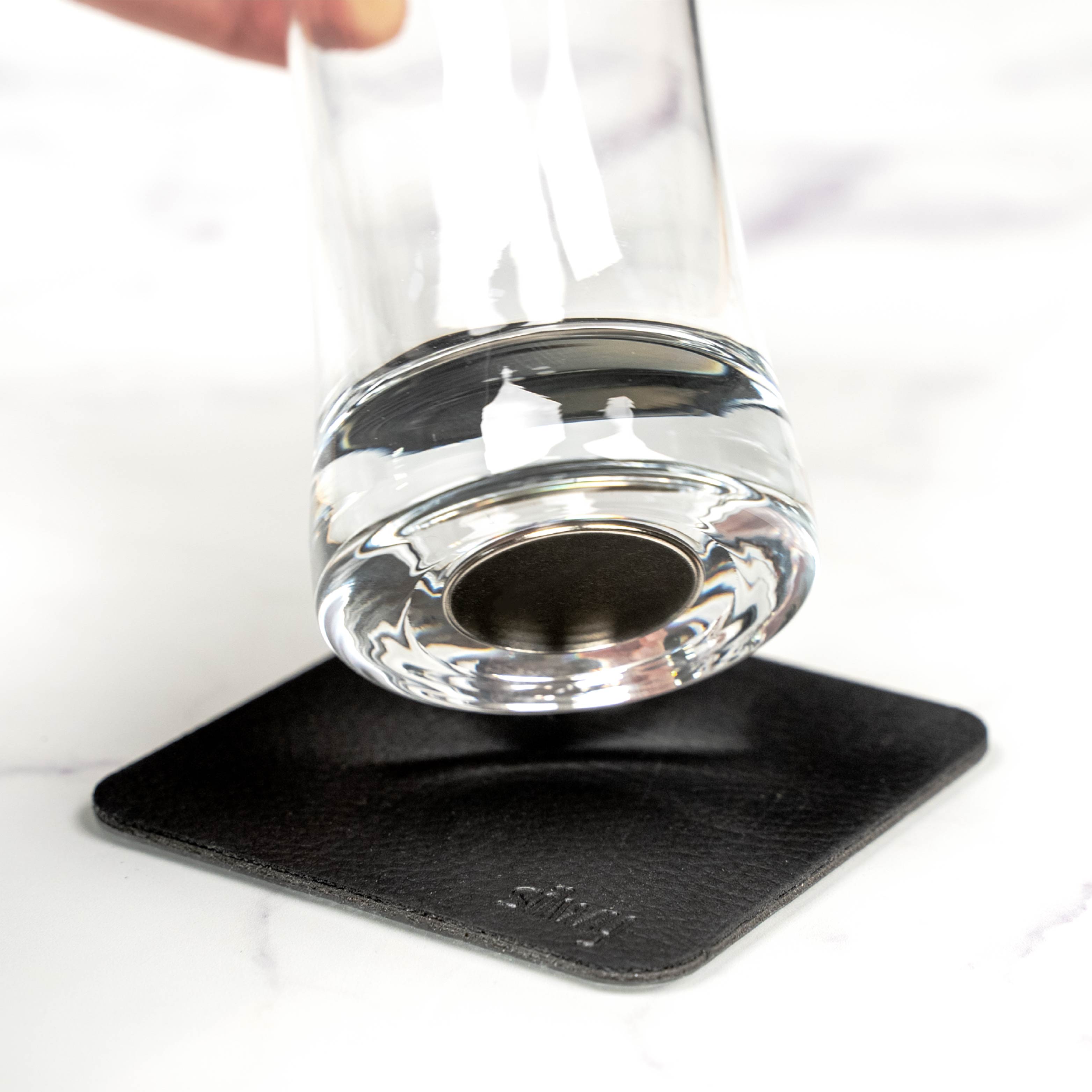 Premium Crystal Beer Glasses with Magnet Base - Elegant Drinking Cups for Home, Bar & Party Use - Perfect for Beer, Cocktails & Beverages