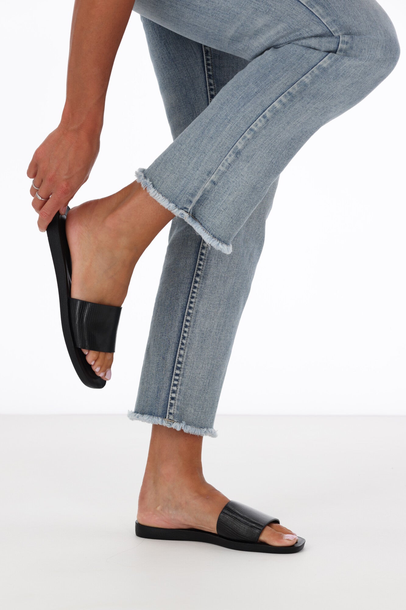 Cherry Lane Athena Slide Sandals for Women - Comfortable Black Slide Sandals for Casual Wear, Beach, and Poolside Relaxation