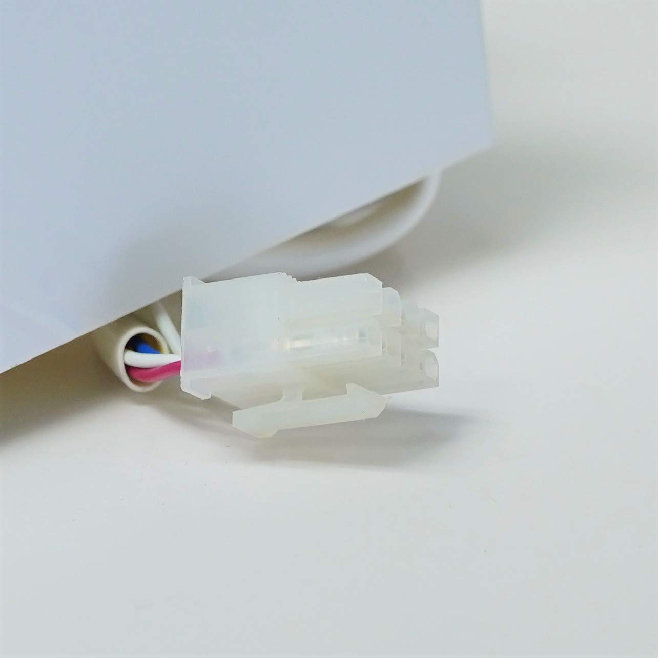 Whirlpool Refrigerator Ice Maker Replacement Part W10873791 - Compatible with Various Models - Perfect for Home Kitchen Appliance Repair & Maintenance