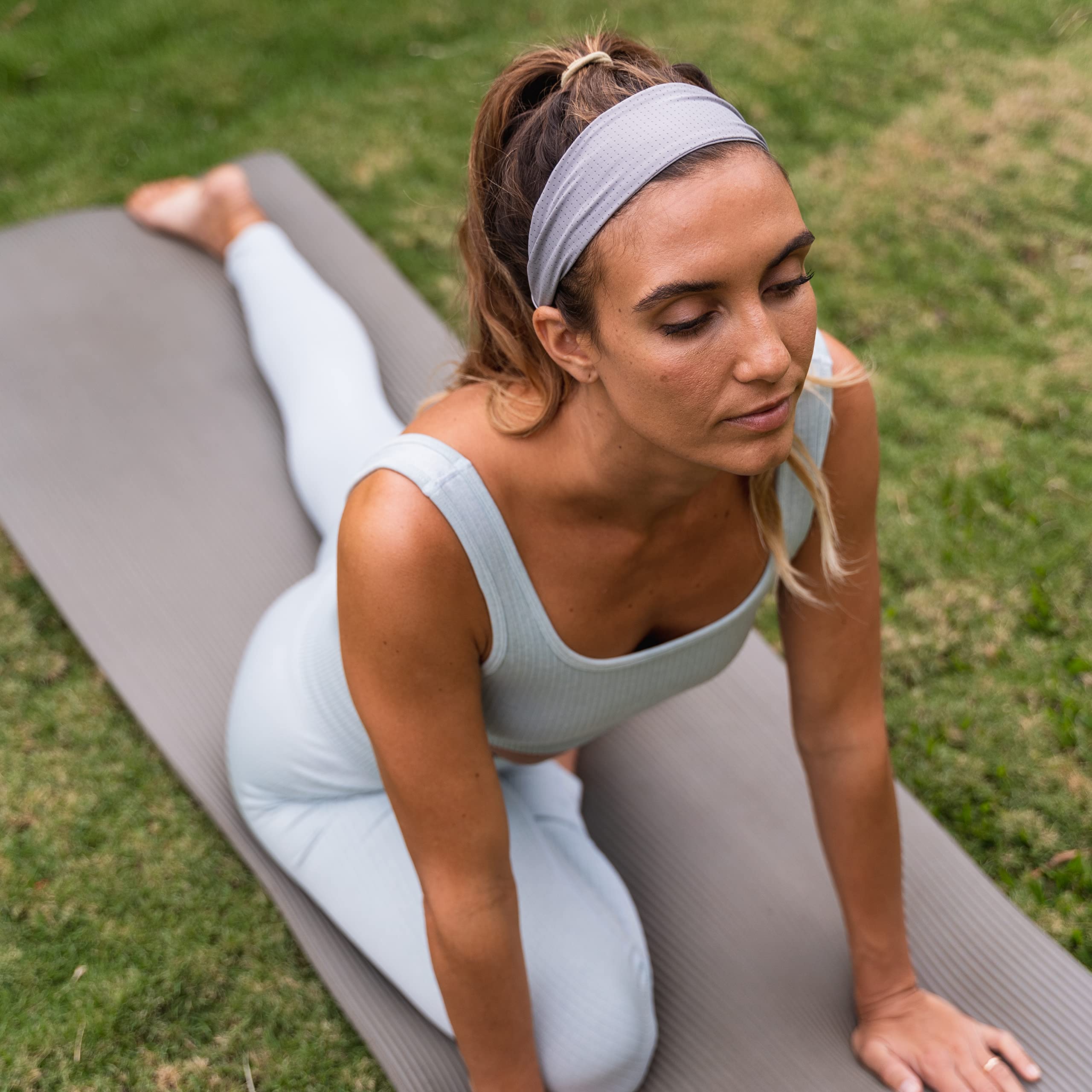FROG SAC Adjustable Non-Slip Sport Headbands for Women & Girls - Breathable Stretchy Elastic Workout Headbands for Yoga, Running, Soccer & Exercise - Perfect for Gym, Sports & Active Lifestyles