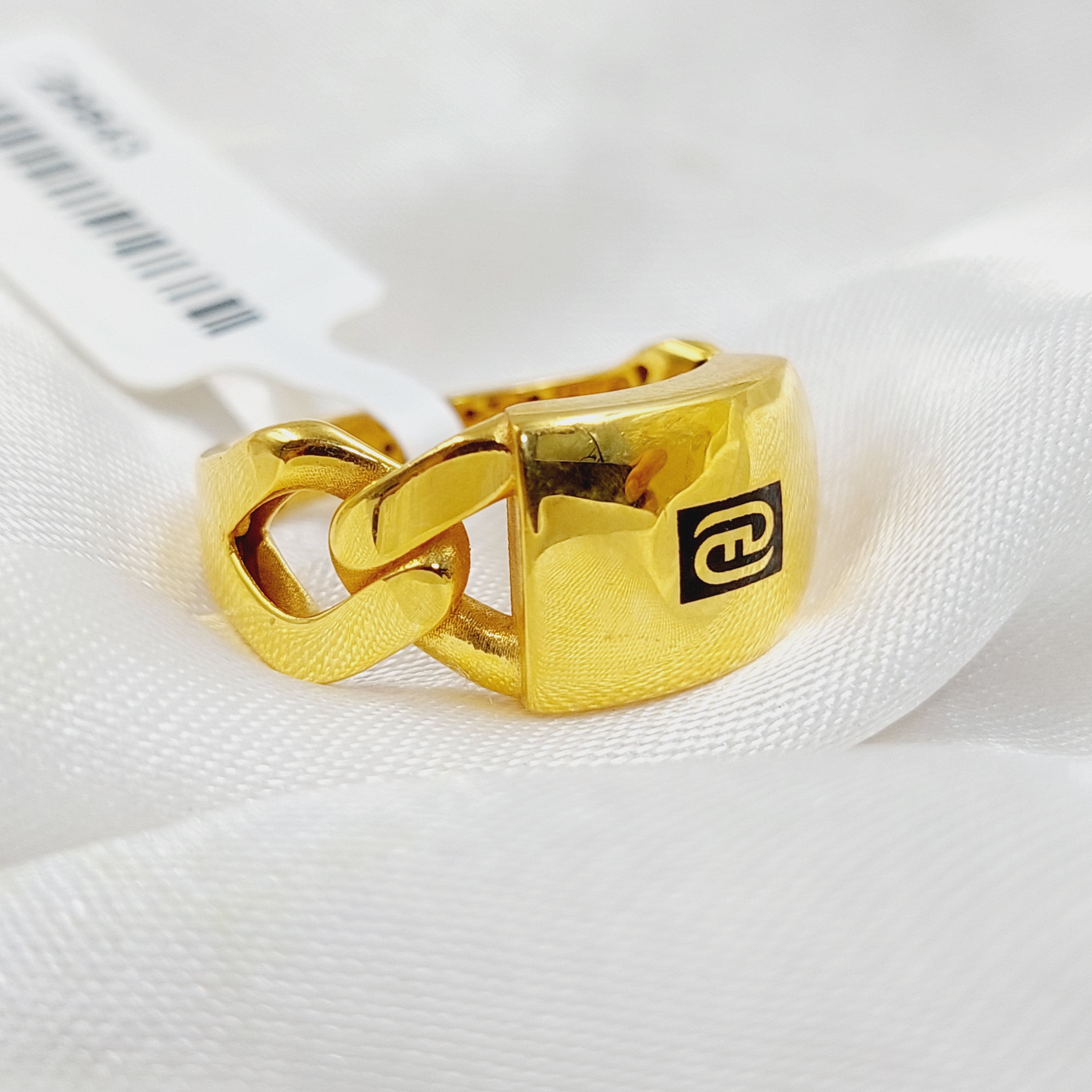 Vintage Enameled Bar Ring for Women - Elegant Dainty Jewelry for Everyday Wear & Special Occasions
