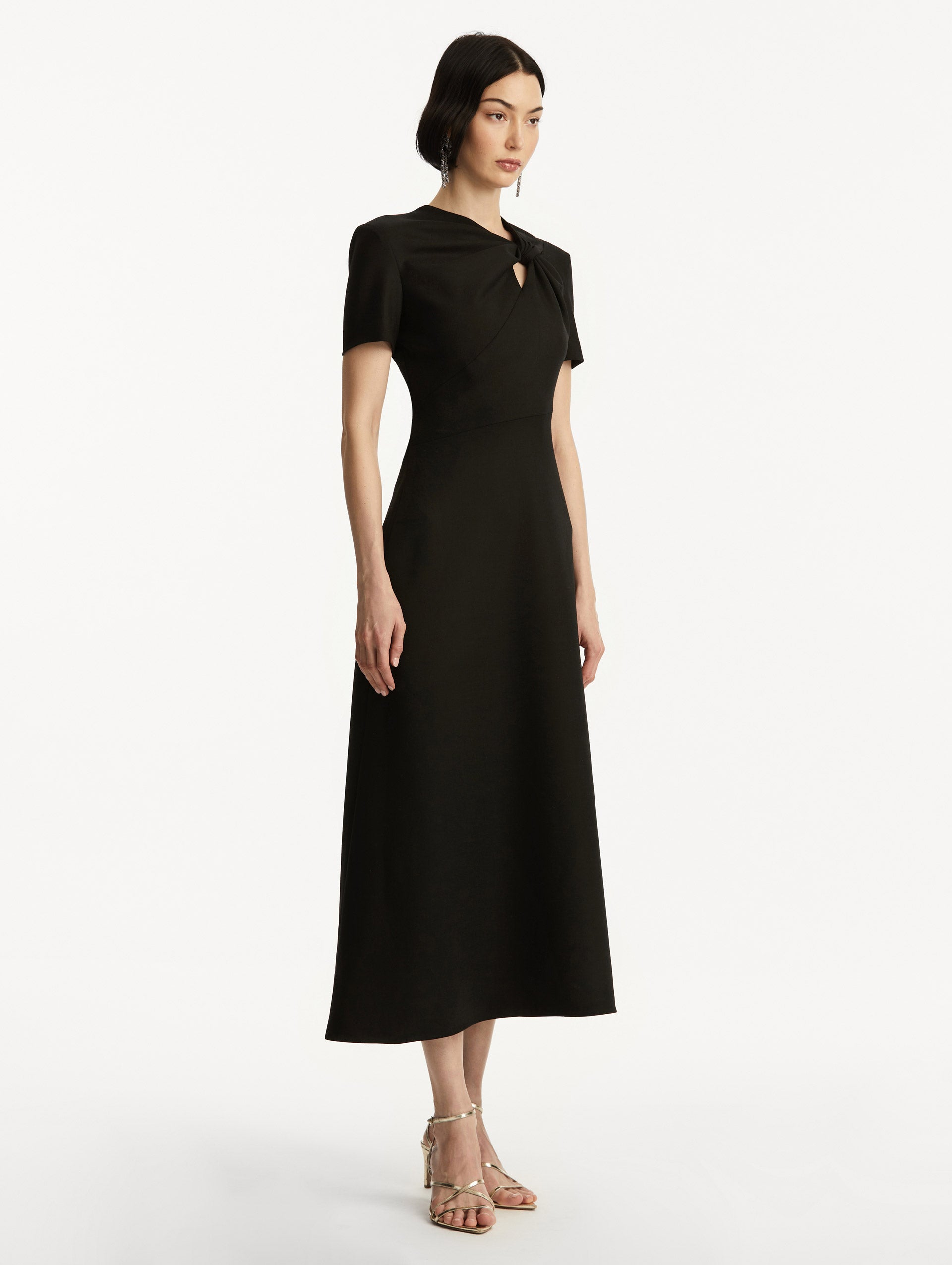 Elegant Twist Detailed Wool Dress for Women - Soft & Comfortable Winter Wear - Perfect for Office, Parties & Holiday Outfits