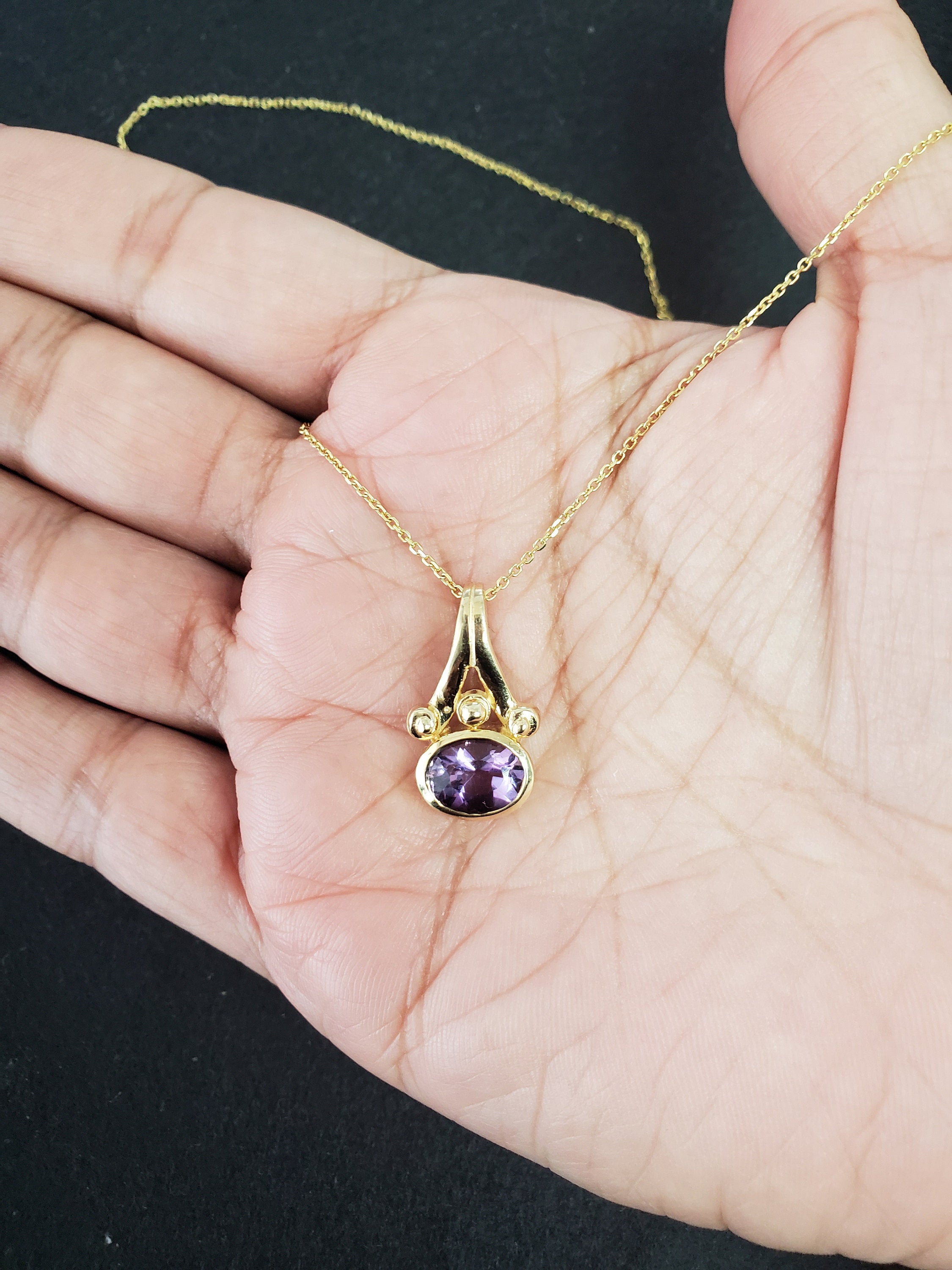 3.00cttw Oval Amethyst Pendant in 14K Yellow Gold - Elegant Jewelry Gift for Women, Perfect for Valentine's Day, Anniversary & Special Occasions