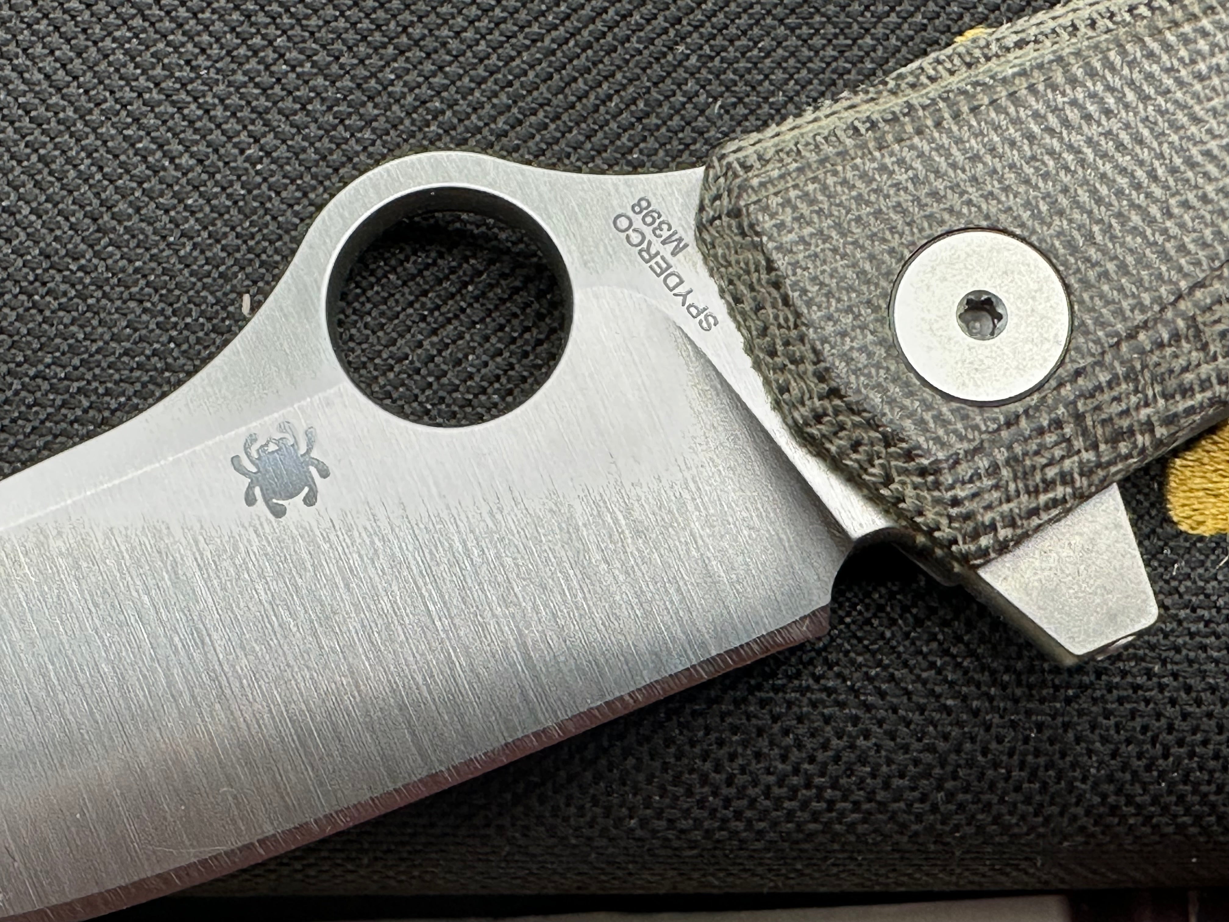 Spyderco SpyMyto Folding Knife - Premium EDC Pocket Knife with High-Performance Steel Blade for Outdoor, Camping, and Everyday Carry (EDC) Use