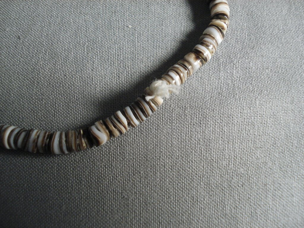 156 Gram 'Chunky Nugget' Vintage Navajo Native American Jewelry - Handmade Shell Beaded Necklace for Boho Fashion, Festival Accessories & Tribal Style Outfits