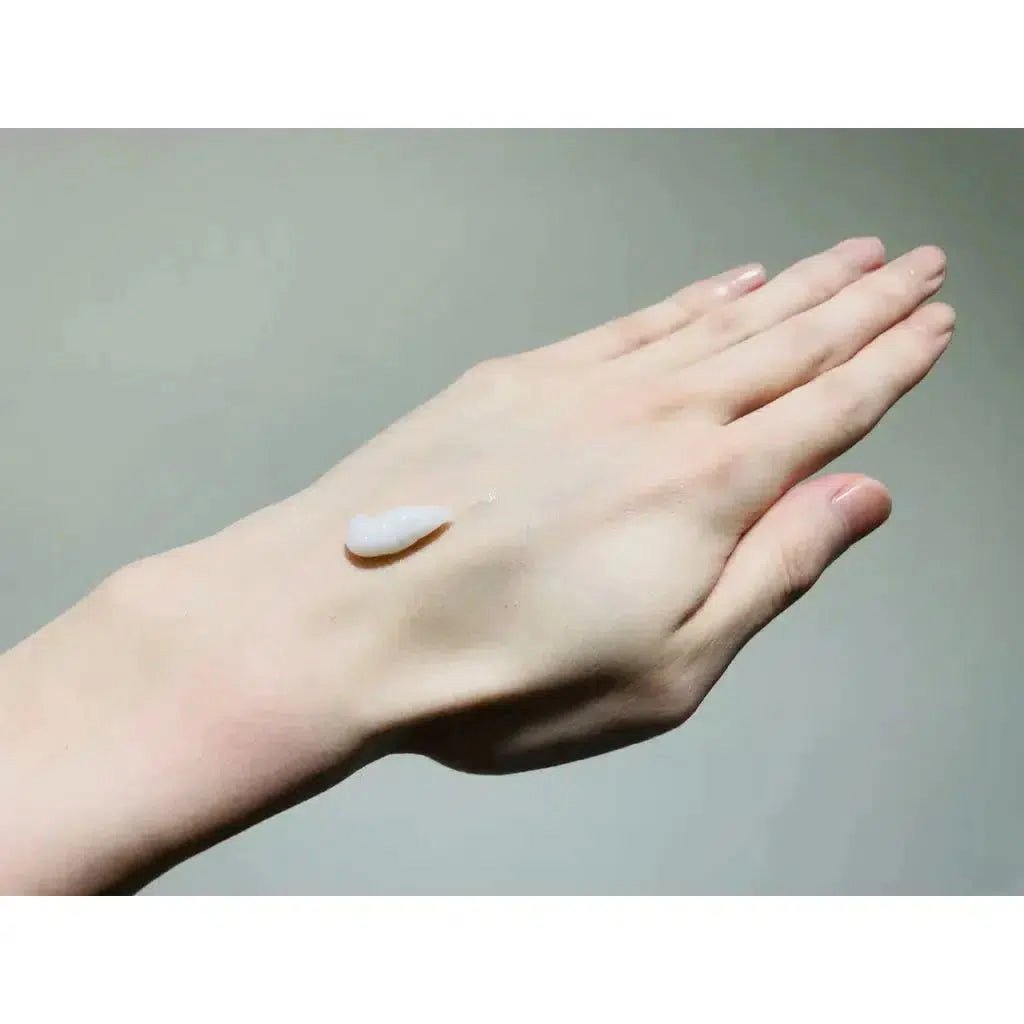 Aqua Savon Triple Ceramide Cica Hand Cream - 45g White Cotton Scent for Dry, Cracked Hands | Hydrating & Repairing Hand Care for Home, Office & Travel Use