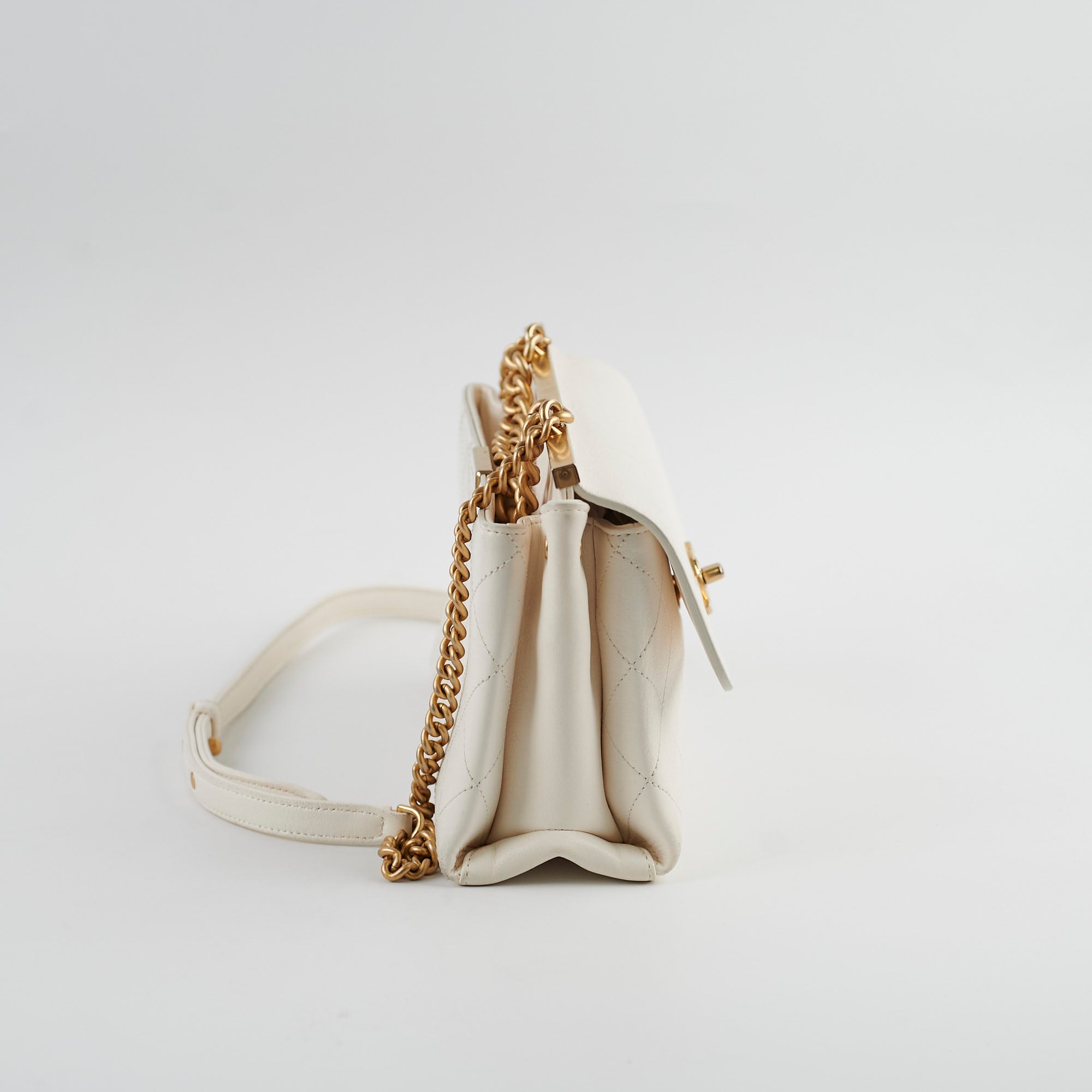 Chanel Reversible Quilted Flap Bag White Gold Hardware 25 Series - Luxury Crossbody Purse for Women, Perfect for Parties & Evening Events