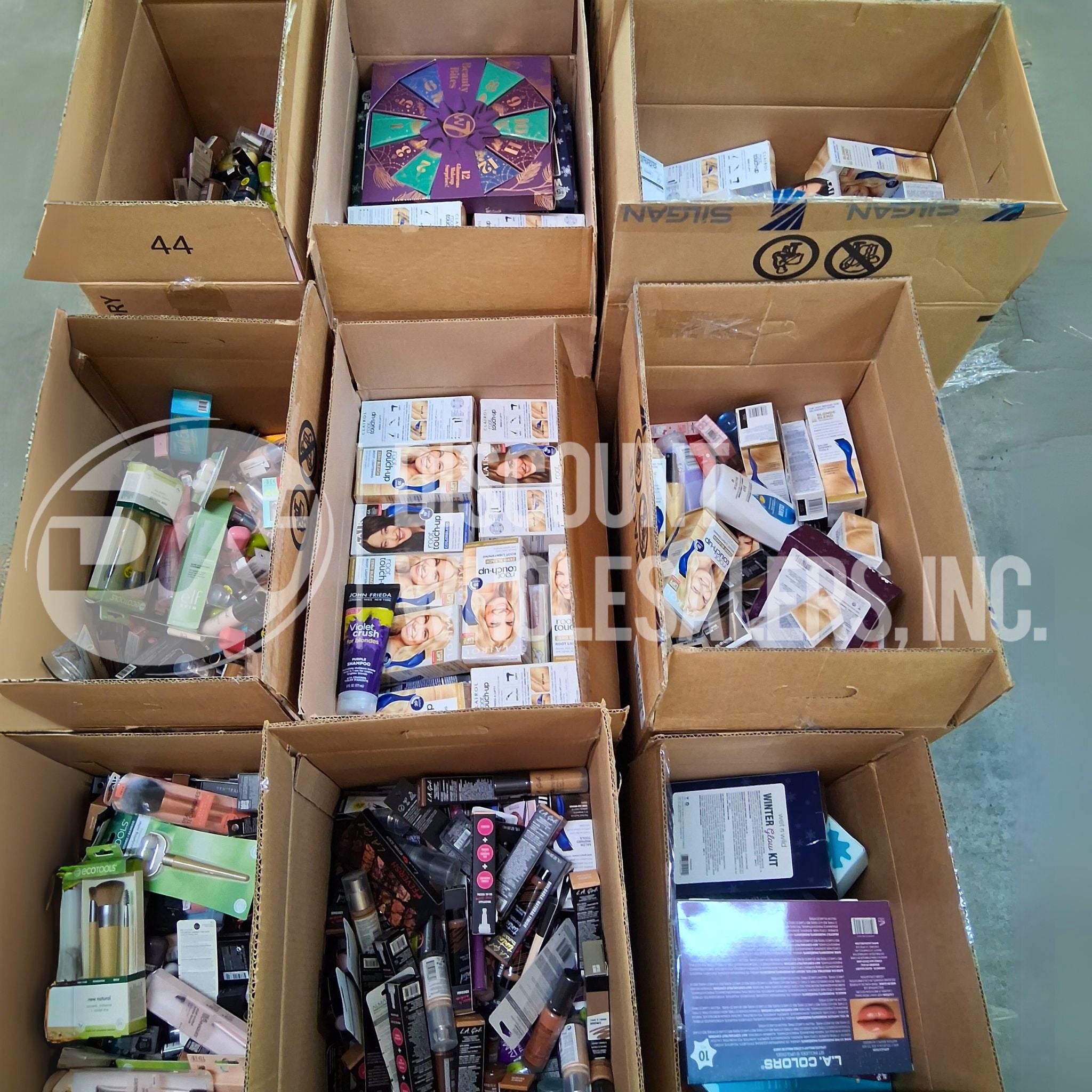 CVS Cosmetic (2908 Pcs/Pallet) - Bulk Wholesale Beauty Products for Retail Stores & Salons - Perfect for Makeup Counters, Beauty Supply Shops & Professional Use