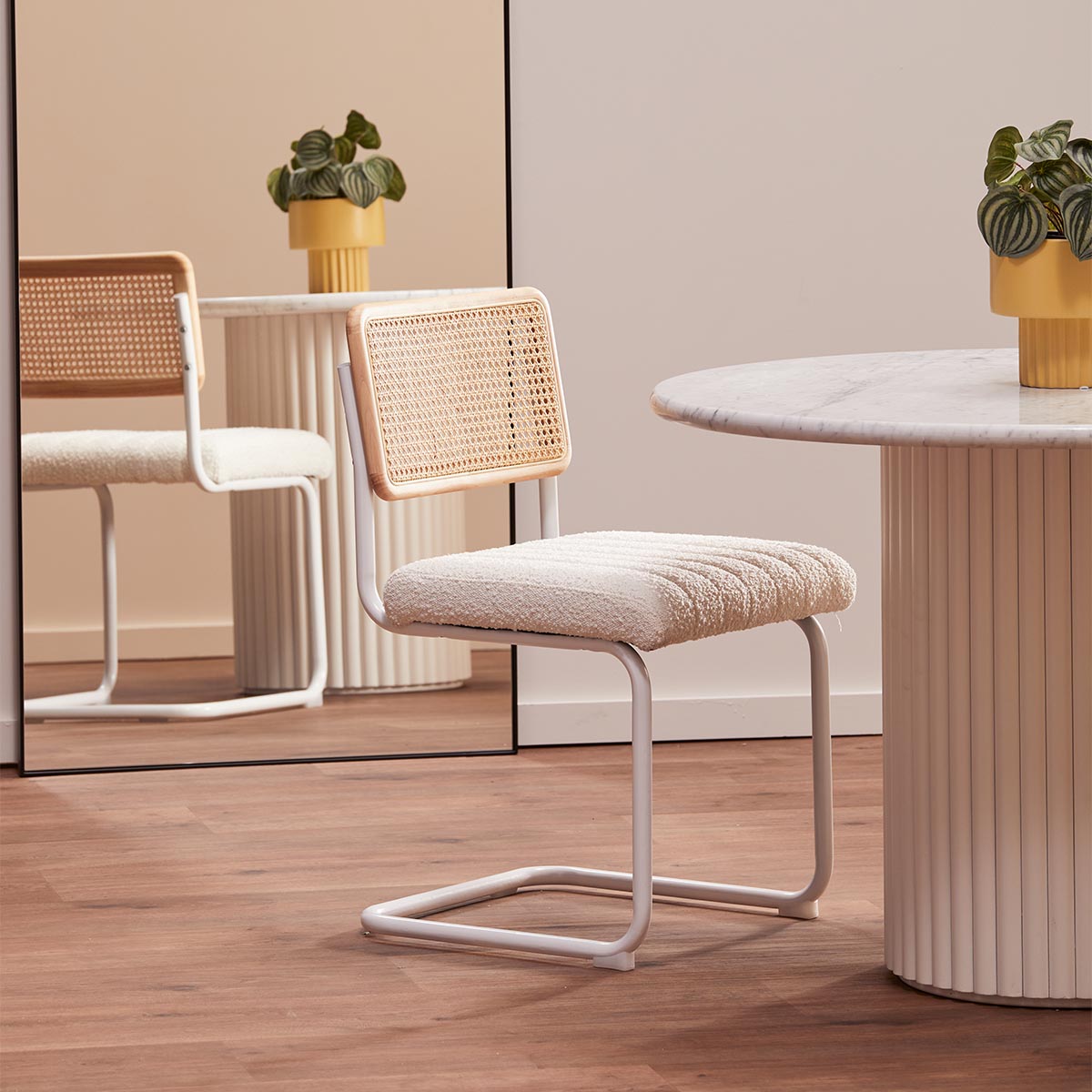 Elegant Cosmos Marble Dining Table - Modern Round Marble Top with Sturdy Metal Base for Dining Room, Kitchen, or Outdoor Patio