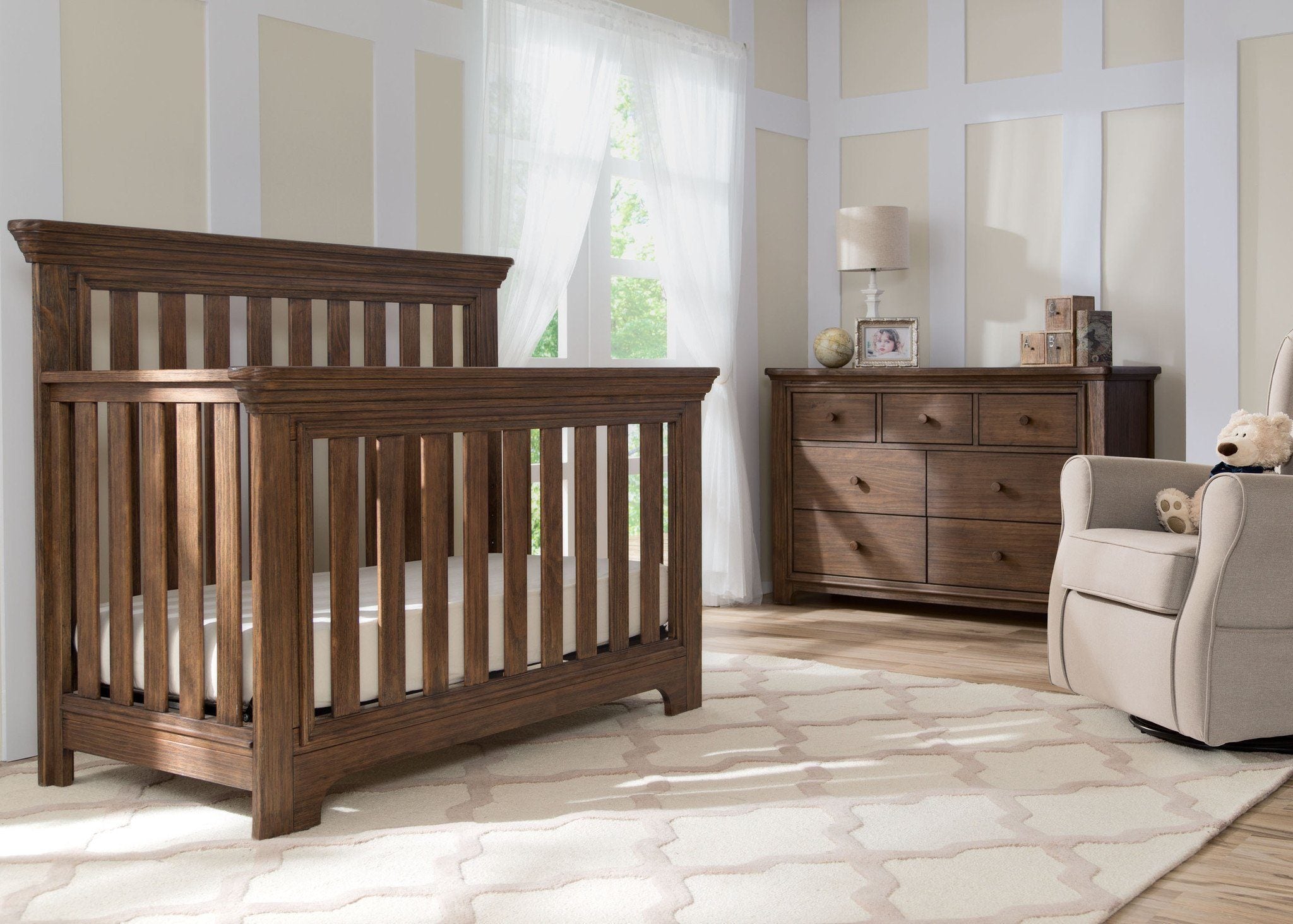 Langley 4-in-1 Convertible Baby Crib - Toddler Bed, Daybed & Full-Size Bed - Safe Nursery Furniture for Newborns to Teens - Perfect for Bedrooms, Daycare & Guest Rooms