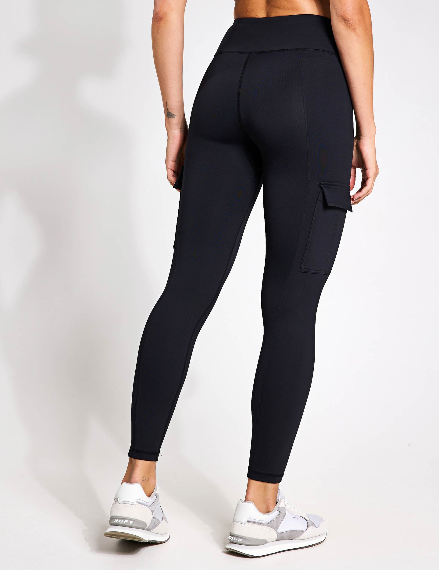 Black Cargo Leggings for Women - High Waist Stretch Workout Pants - Perfect for Gym, Running, Yoga & Casual Wear