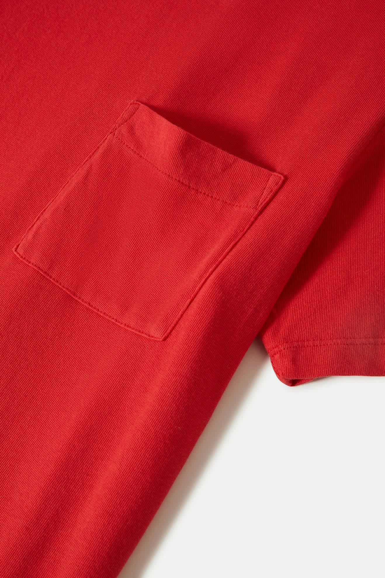 Carefree Organic Cotton Garment-Dyed Perfect Fit T-Shirt for Men & Women - Soft, Breathable & Comfortable - Crimson Red - Ideal for Casual Wear, Outdoors & Everyday Comfort