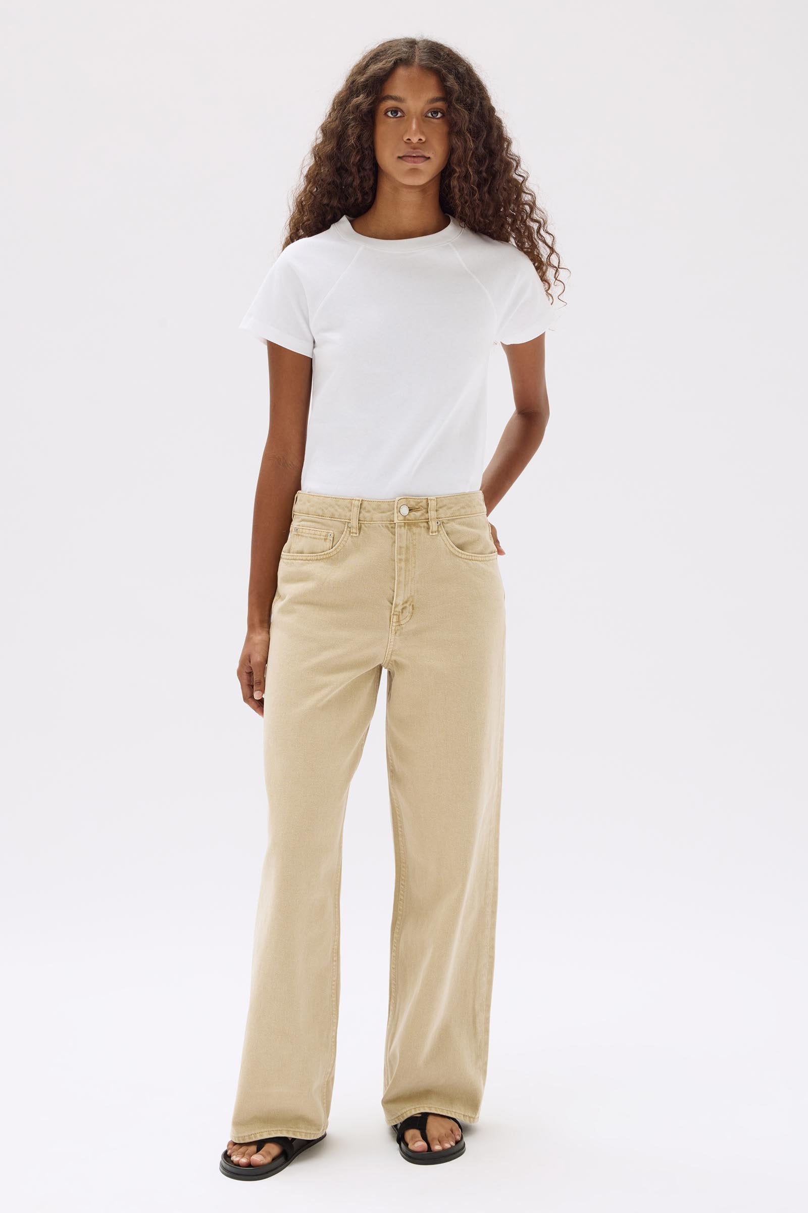 Women's Boyfriend Jeans - Relaxed Fit Distressed Denim Pants for Casual Wear & Everyday Outfits | Perfect for Weekend Errands, Coffee Dates & Lounging