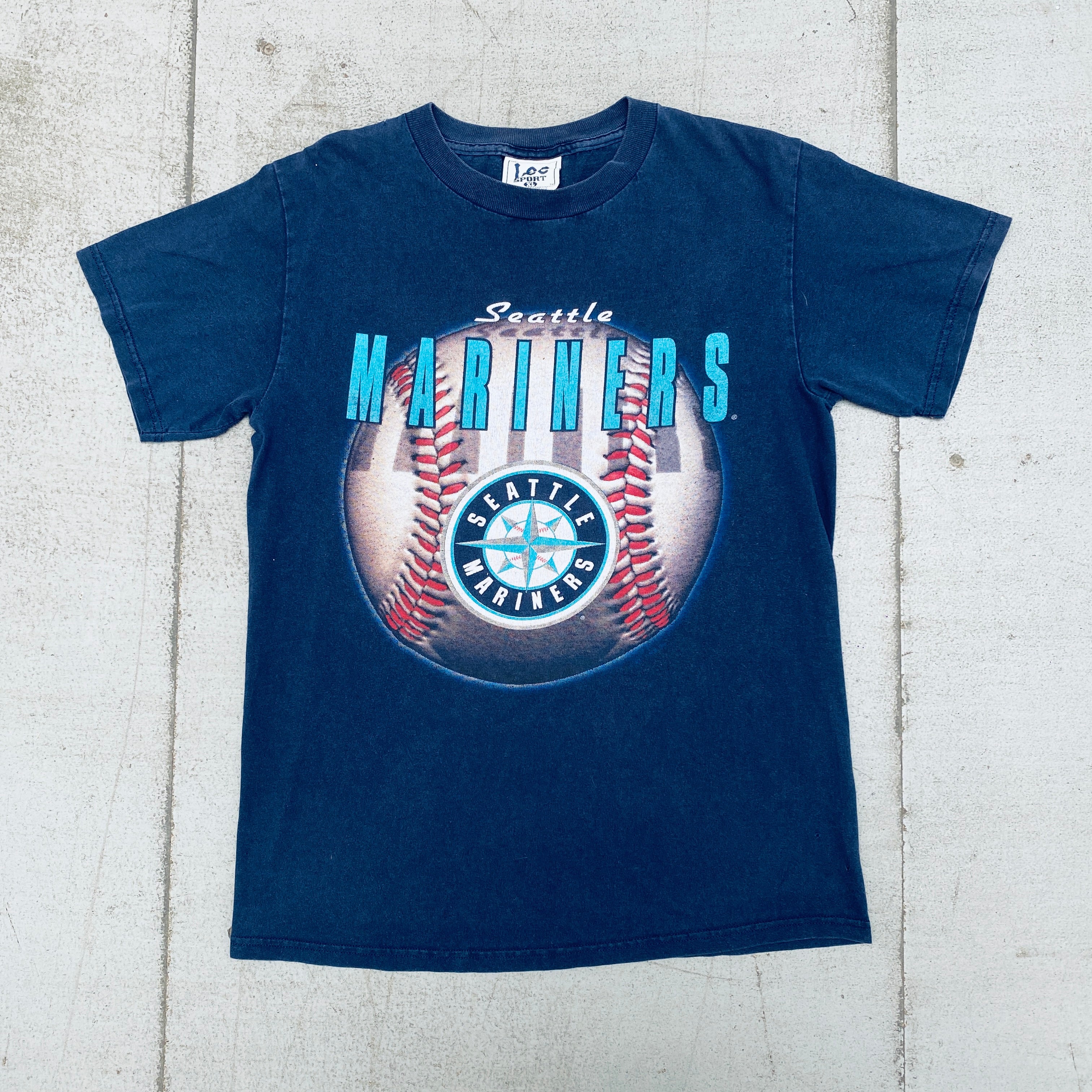 Vintage 1990s Seattle Mariners Graphic Spellout T-Shirt for Men & Women - S/M Size - Retro Baseball Fan Apparel for Casual Wear & Sports Events