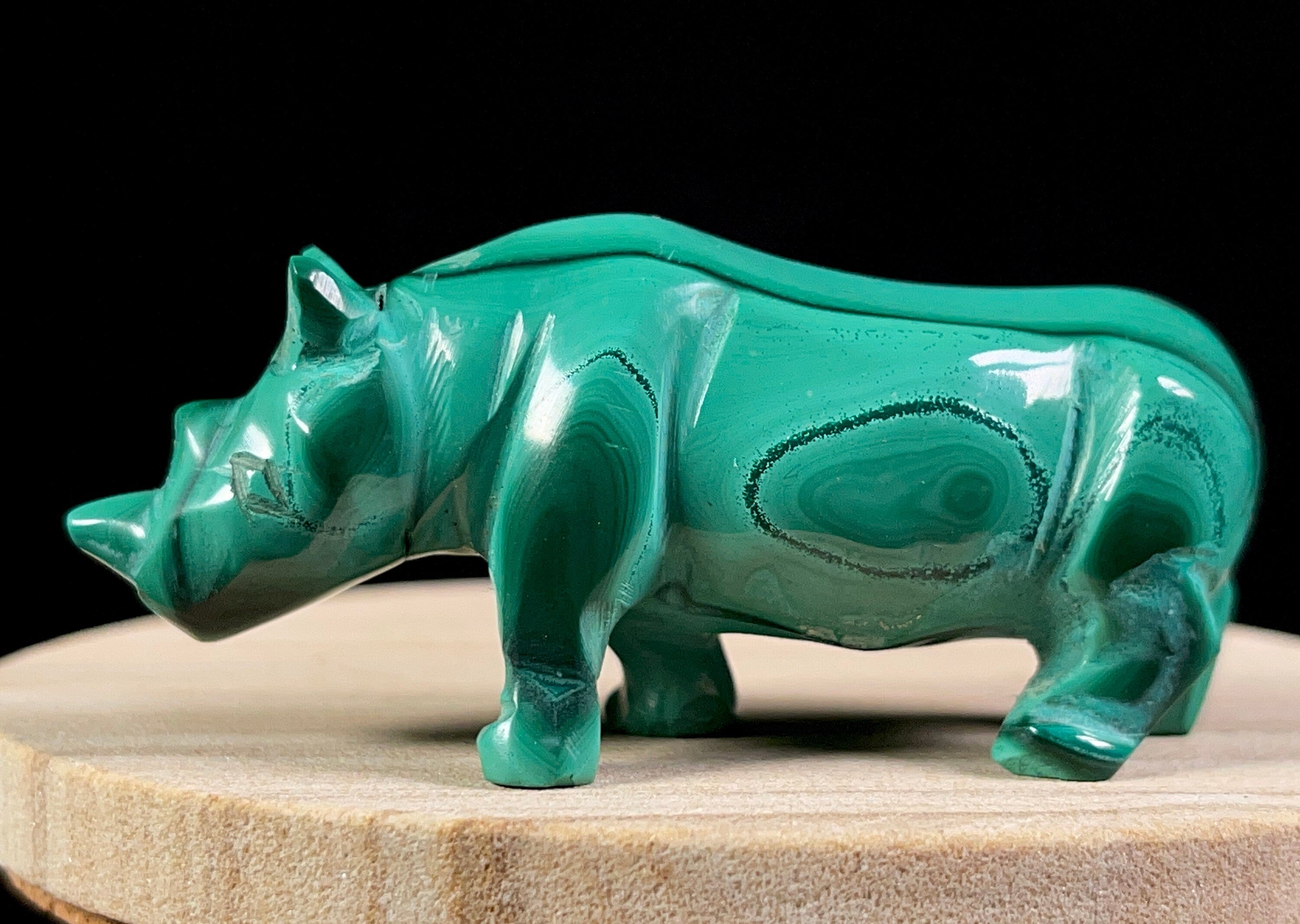 Malachite Crystal Rhinoceros Carving - Handcrafted Home Decor, Housewarming Gift, Healing Crystal for Positive Energy & Feng Shui | Perfect for Living Room, Office, Meditation Space