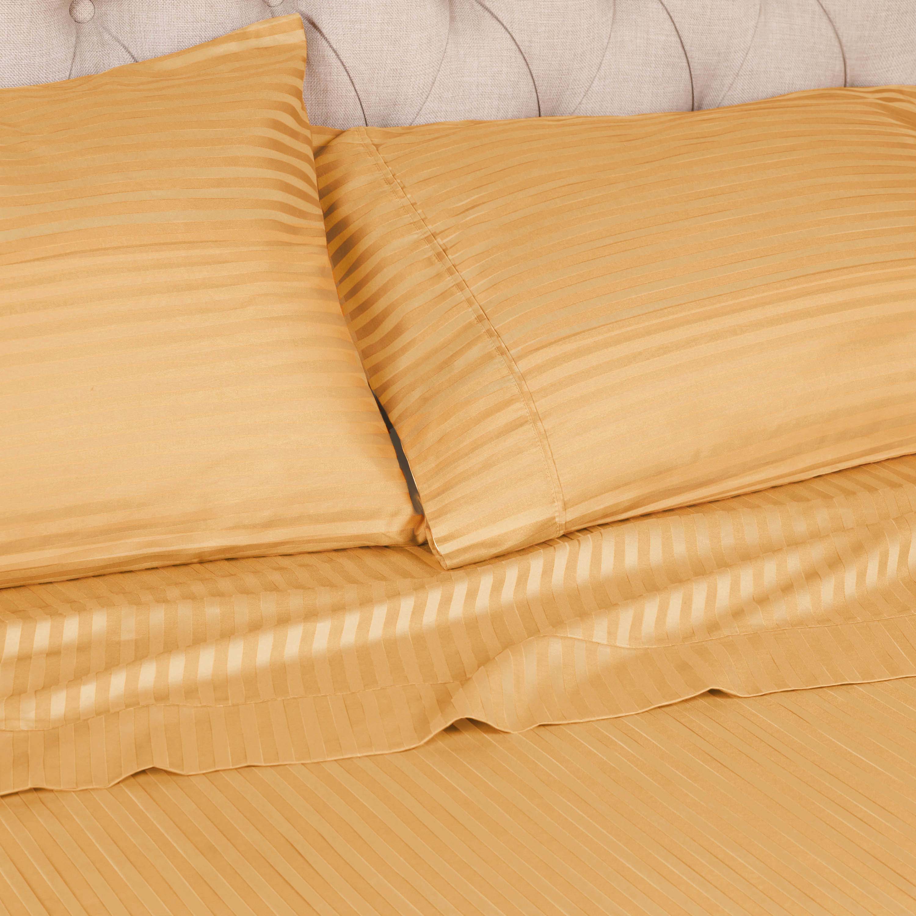 Premium 400 Thread Count Egyptian Cotton Pillowcase Set of 2 - Soft & Breathable Bedding for Side Sleepers, Hotel Luxury Feel - Perfect for Master Bedroom, Guest Room & Travel