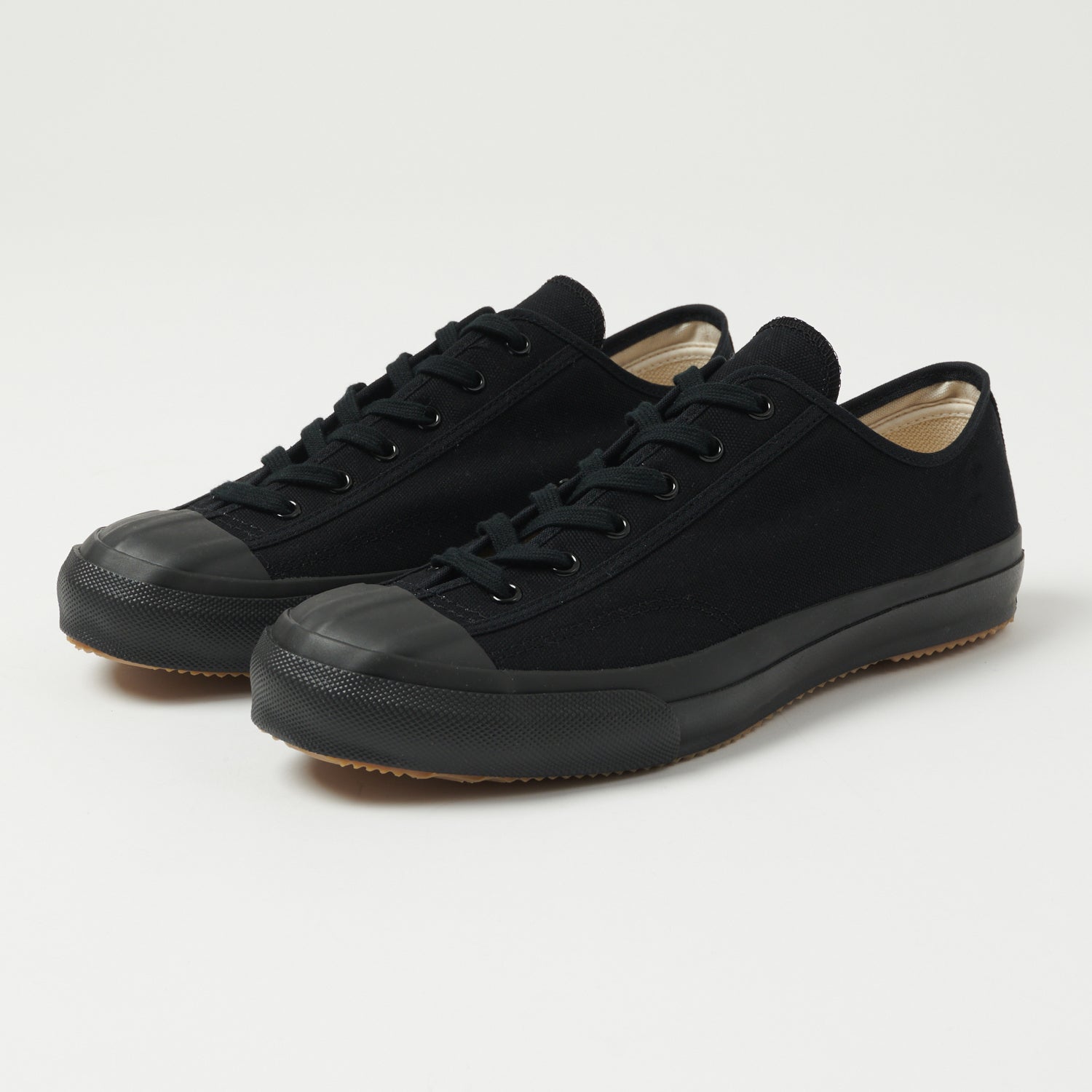 Moonstar Gym Classic Canvas/Rubber Sneakers for Men & Women - Comfortable Black Casual Shoes for Workout, Walking & Everyday Wear
