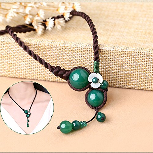 Agate Necklace for Women - Short Bohemian Ethnic Style Jewelry, Retro Green Stone Pendant, Summer Fashion Accessory | Perfect for Beach Outfits, Festivals & Boho Chic Looks