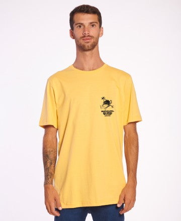 Rip Curl Men's Relaxed Fit California Graphic T-Shirt - Soft Cotton Short Sleeve Tee for Casual Wear & Beach Outings