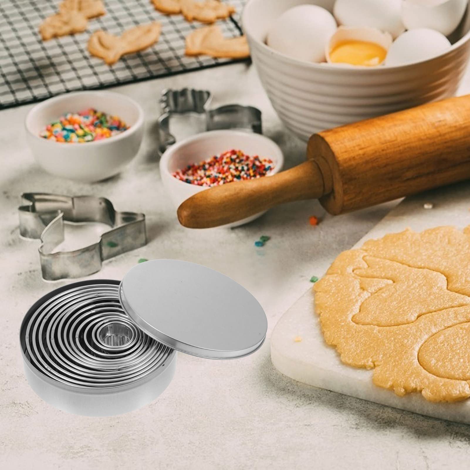 12pcs Stainless Steel Round Biscuit Molds - Hemoton DIY Cookie & Baking Molds Set for Pressing, Shaping Homemade Cookies, Cakes & Pastries | Perfect for Holiday Baking, Party Treats & Gift Making