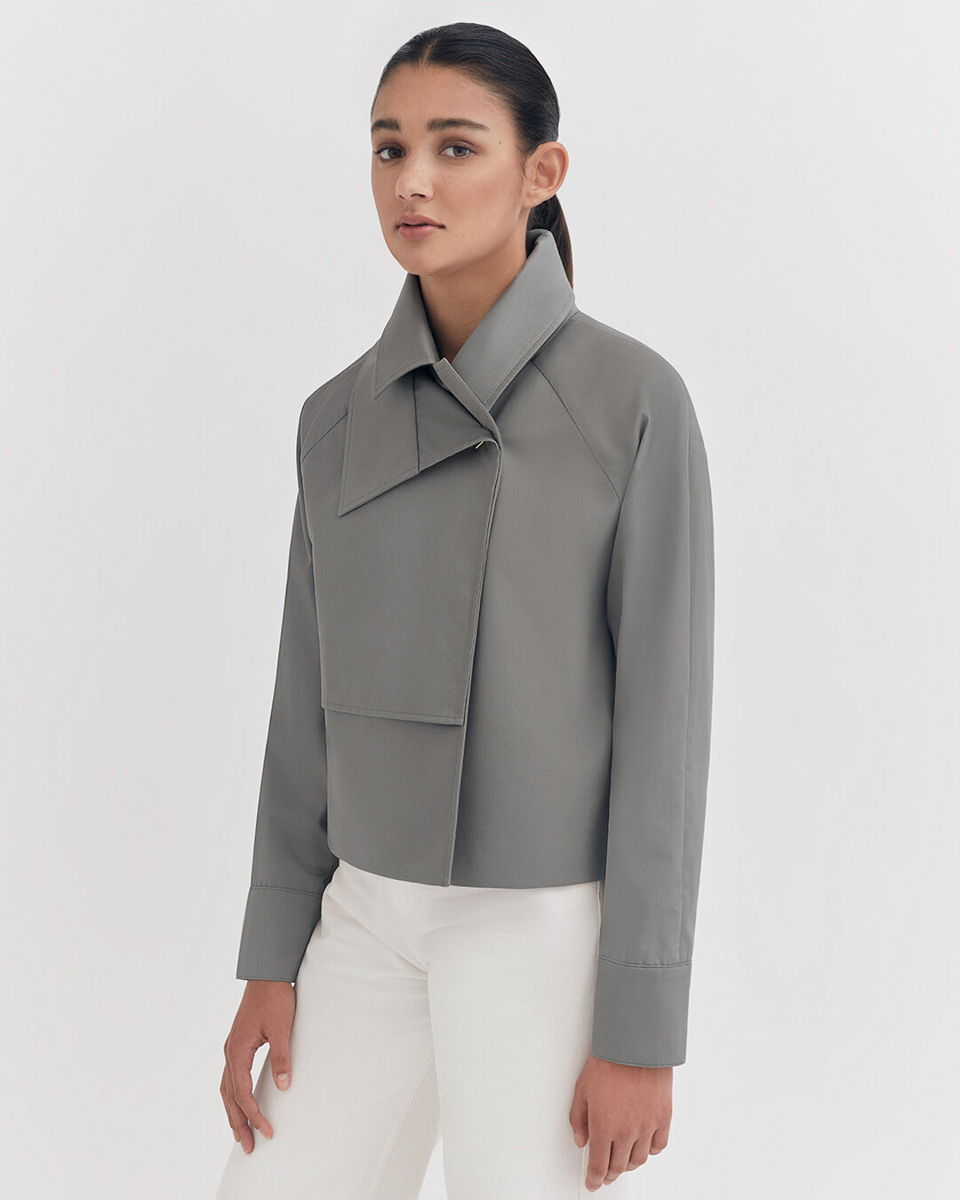 Relaxed Cropped Trench Coat for Women - Lightweight Waterproof Jacket for Spring & Fall - Casual Outerwear for Work, Travel & Daily Wear