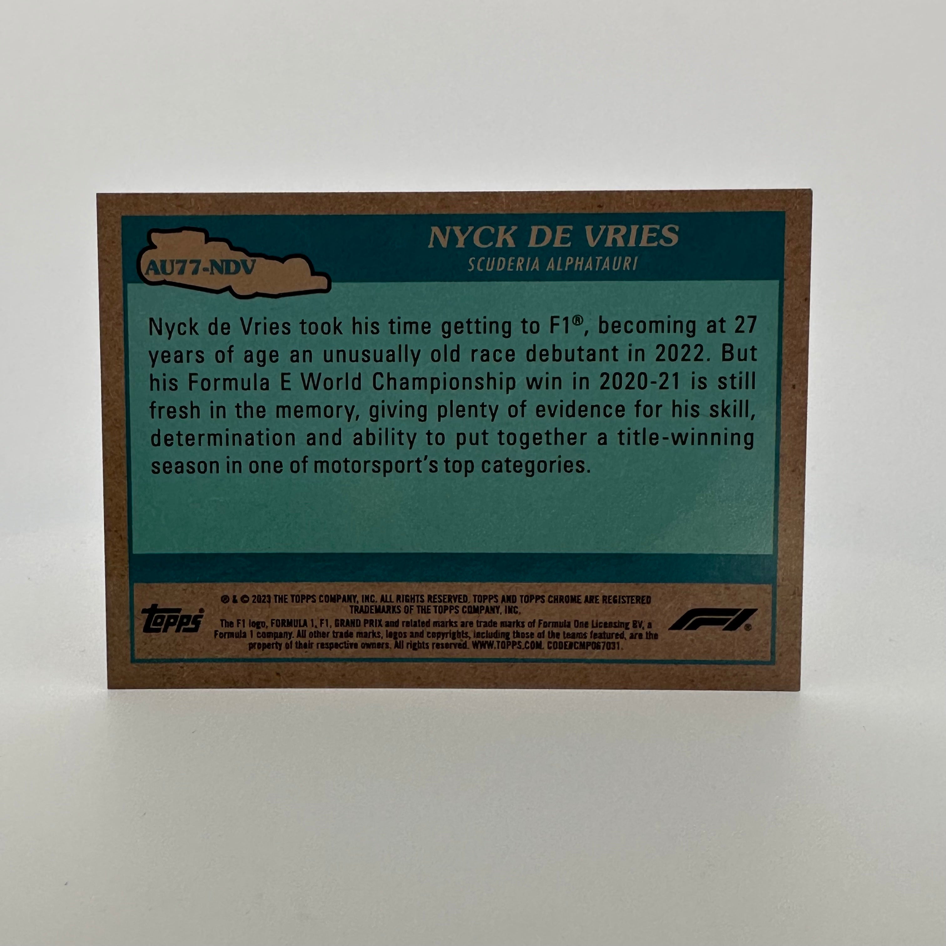 2023 Topps Chrome Nyck de Vries #AU77 NDV 14/50 Gold Parallel - Rare Formula 1 Racing Card for Collectors & Fans - Perfect for Display, Trading, and Investment