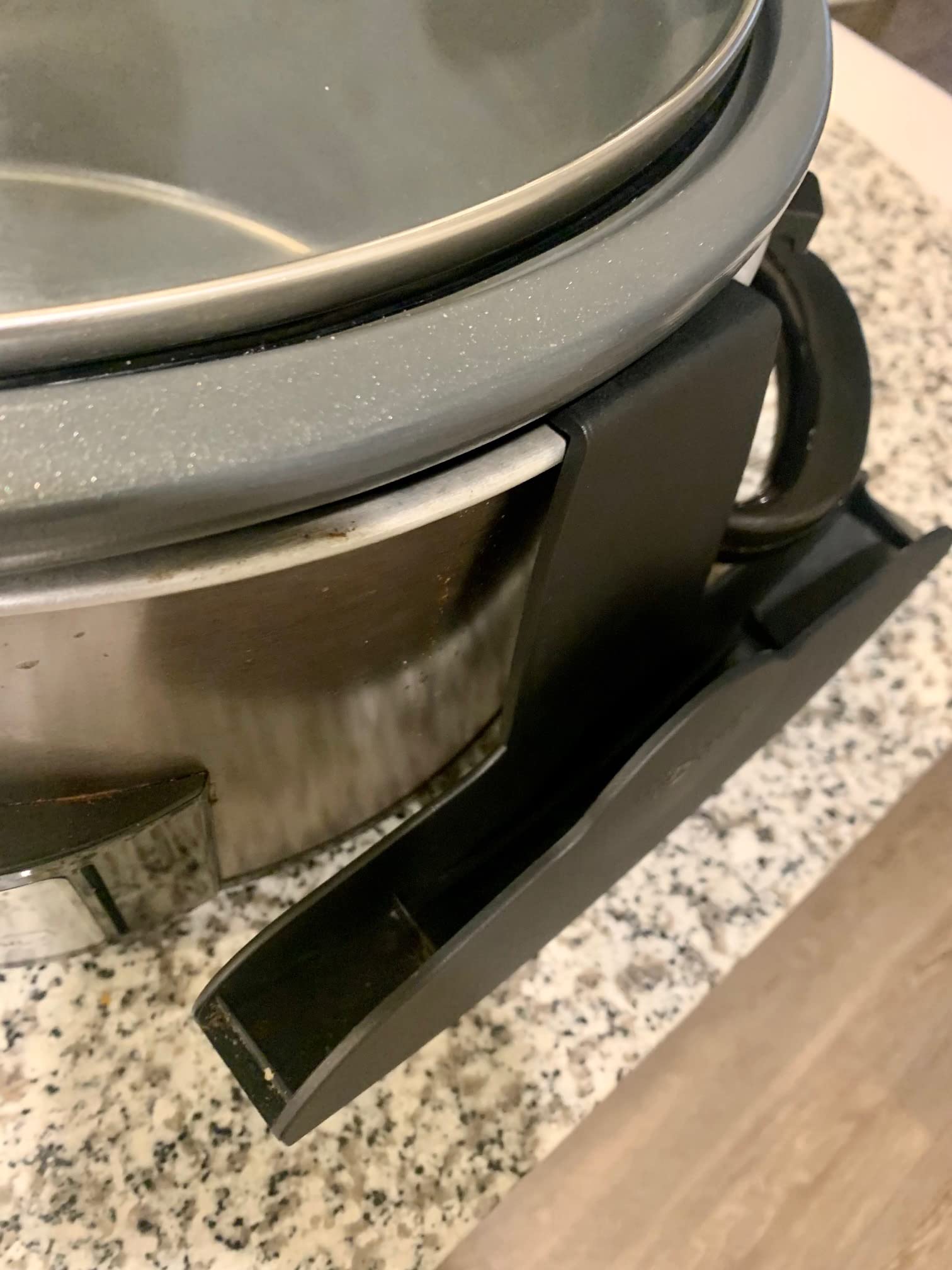 Slow Cooker Lid Holder - Universal Fit for Most Slow Cookers & Crock Pots | Countertop Protector & Kitchen Organizer | Perfect for Meal Prep, Cooking, and Keeping Kitchen Counters Clean