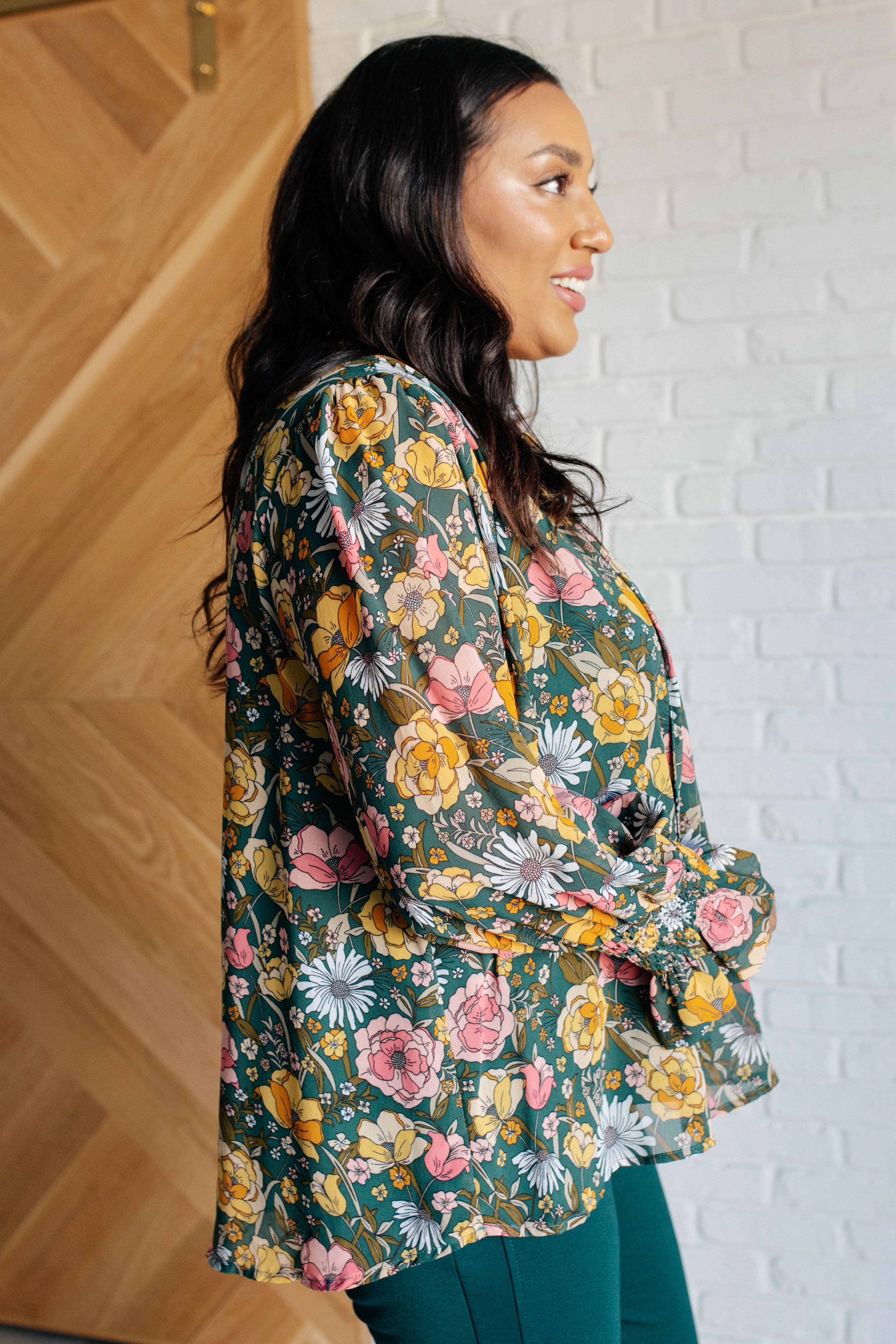 Floral Blouse for Women - Elegant Flowy Tops with Feminine Floral Print | Perfect for Spring, Summer, Office Wear & Casual Outfits