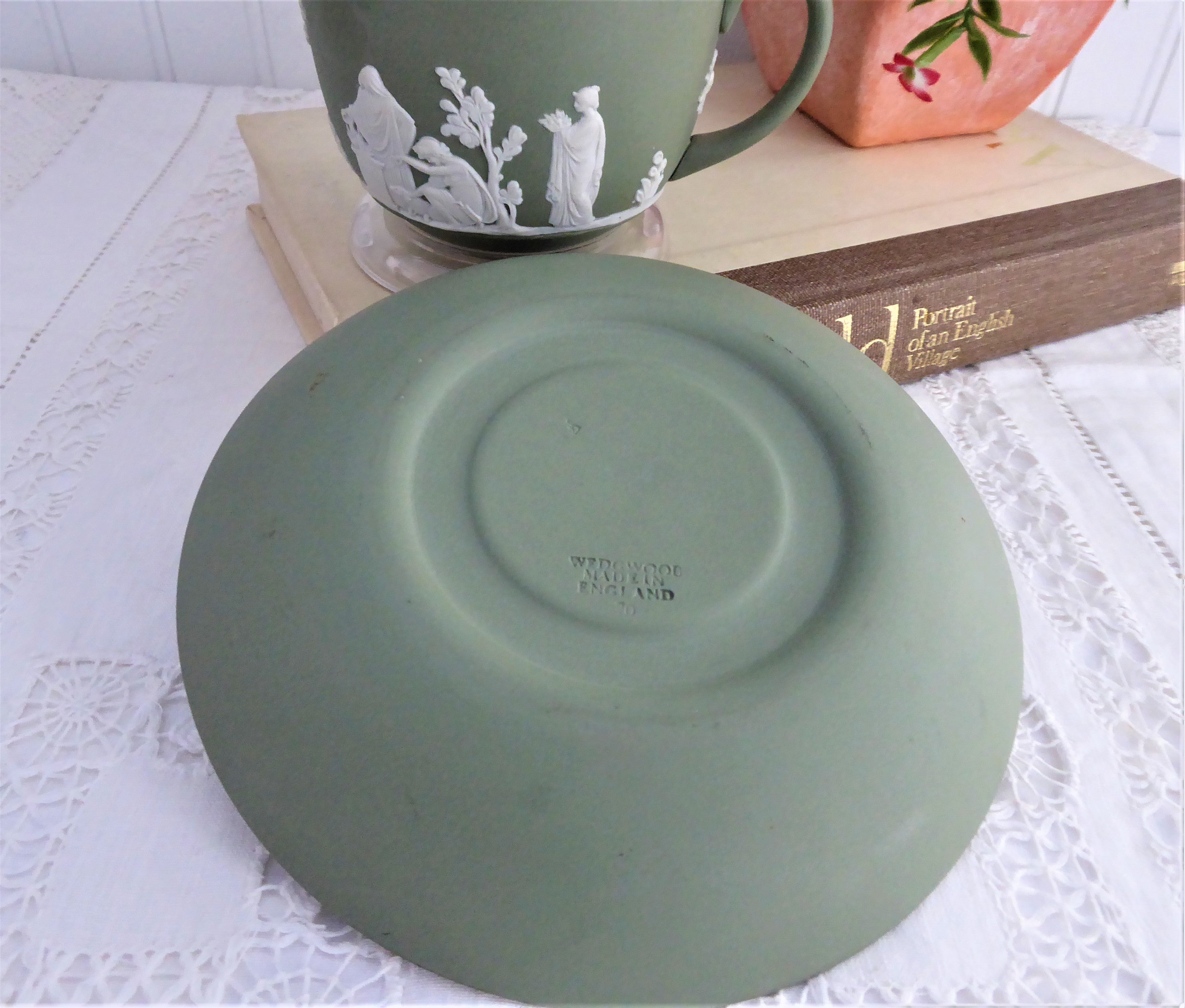 Vintage Wedgwood Green Jasperware Cup and Saucer Set with Cherub Sacrifice Figures - Made in England 1970s - Perfect for Tea Time, Collectible Display, and Wedgwood Enthusiasts