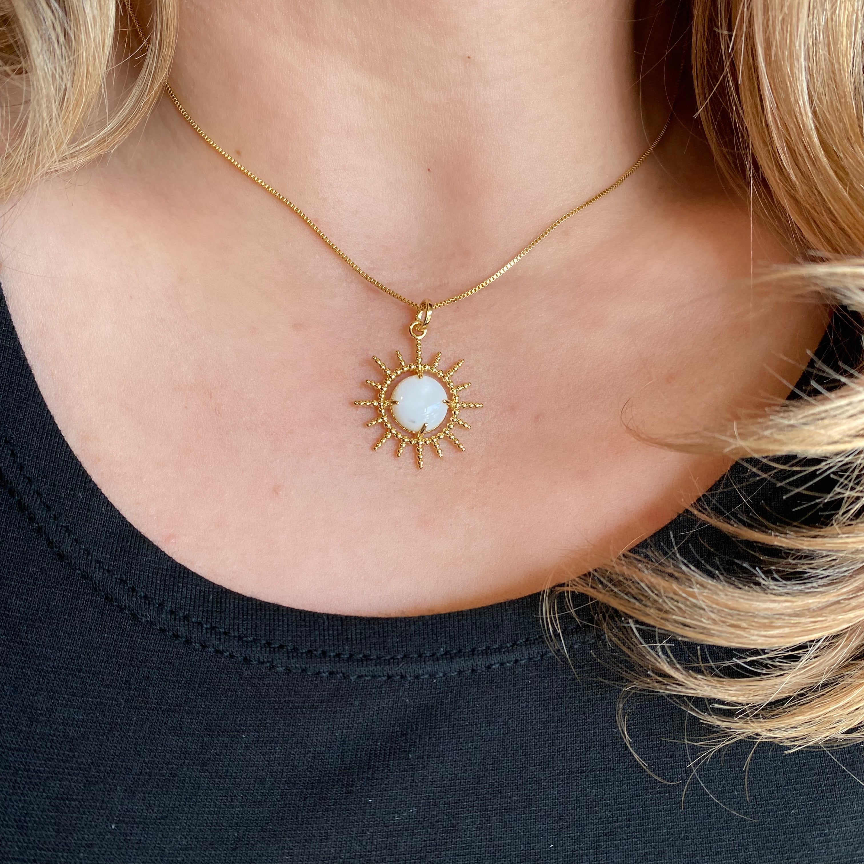18K Gold Filled Sunburst Pendant Necklace - Dainty Radial Sun Charm Jewelry for Women - Perfect for Everyday Wear, Gift Giving & Special Occasions