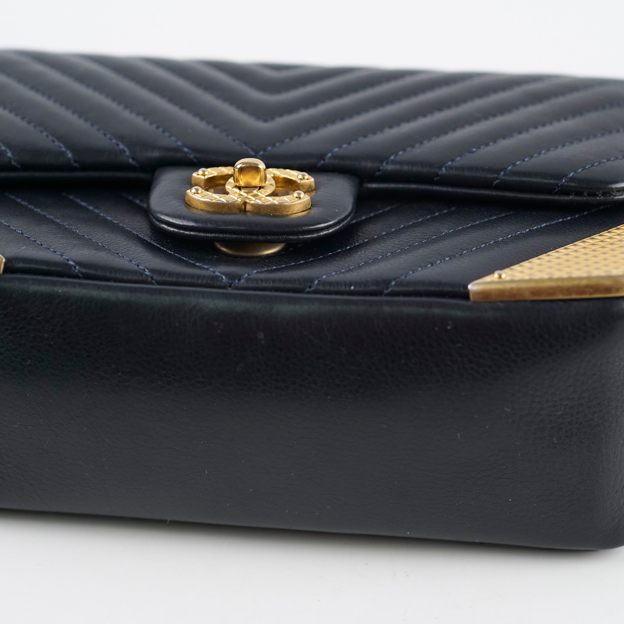 Chanel Rock The Corner Flap Bag - Luxury Quilted Leather Crossbody Purse for Women | Perfect for Evening Parties, Date Nights & Special Occasions