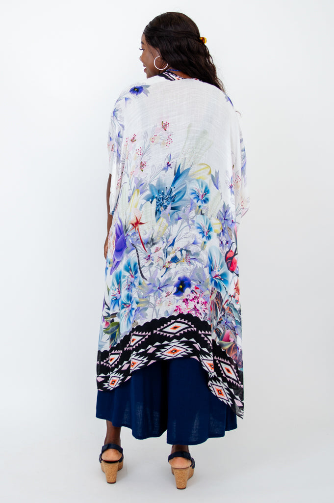 Darcy & Hulana One Size Women's Fashion Apparel - Perfect for Casual Wear, Office Outfits, and Everyday Style