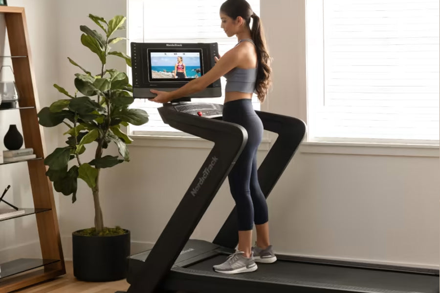NordicTrack 1750 Commercial Treadmill - Premium Incline Trainer with 22