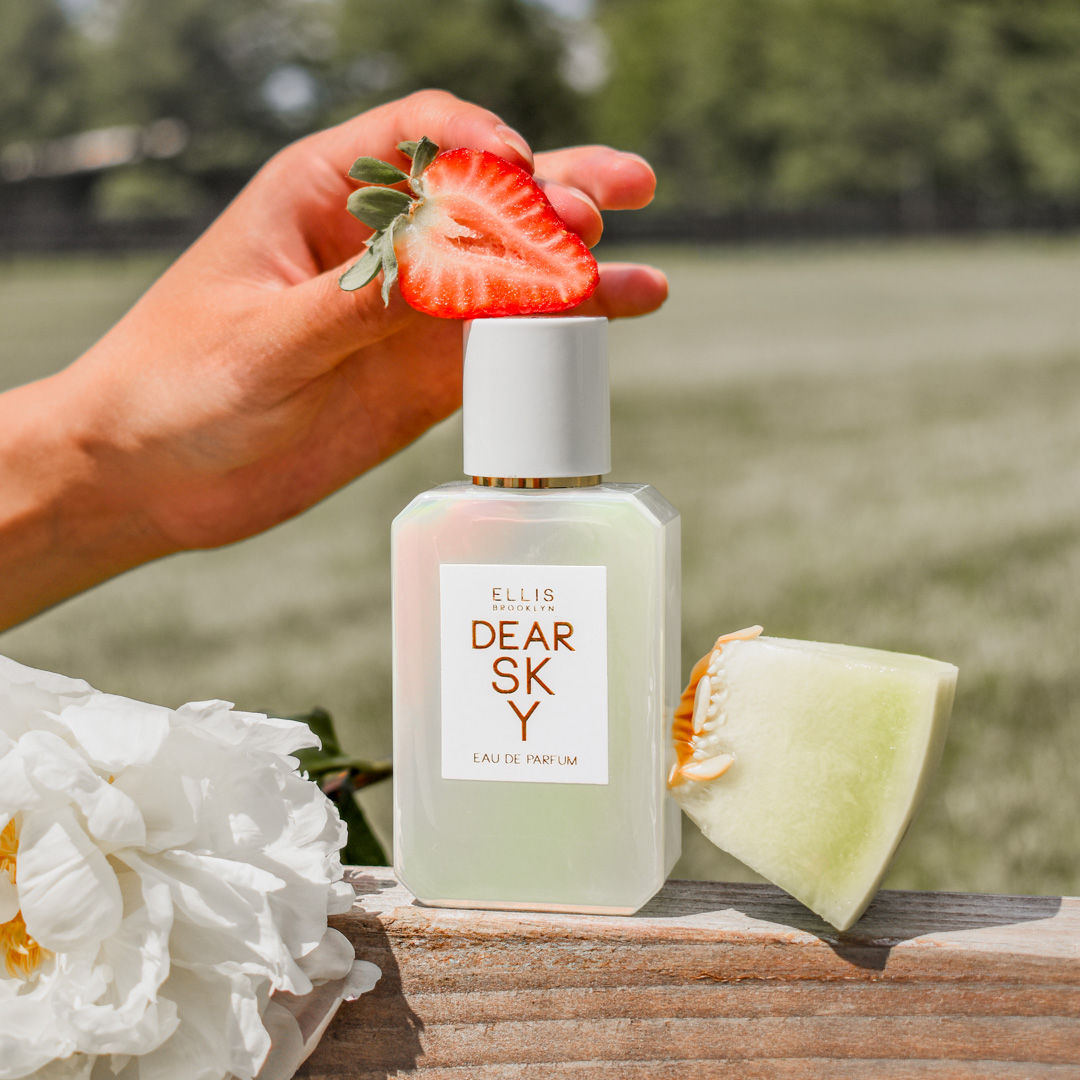 Dear Sky Eau de Parfum - Premium Floral Perfume for Women, Long-Lasting Fragrance with Romantic Notes | Perfect for Date Nights, Special Occasions & Daily Wear