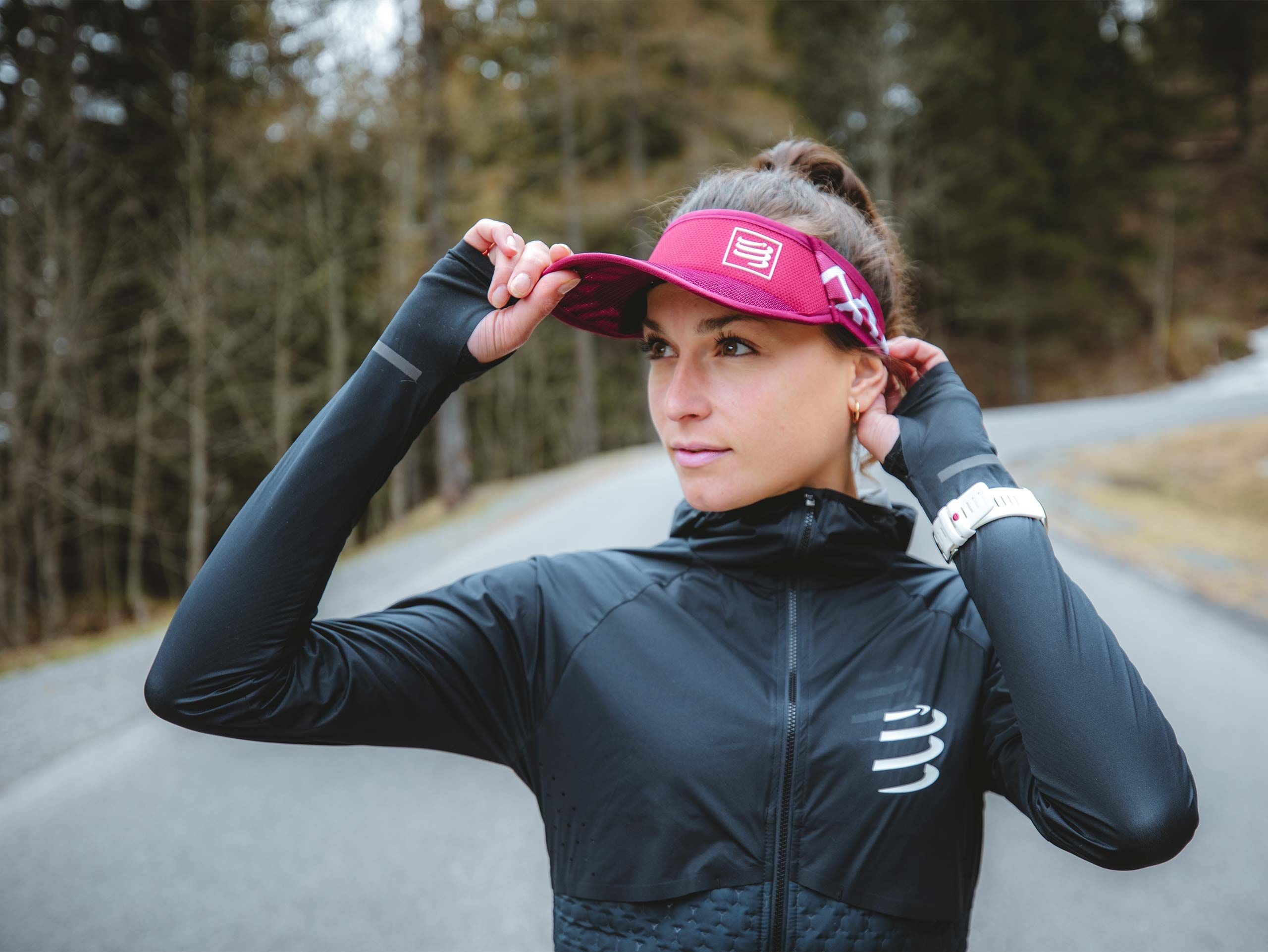 Compressport Unisex Ultralight Spiderweb Visor - Zinfandel Red | Breathable Running Hat for Men & Women | Perfect for Marathon, Cycling & Outdoor Sports