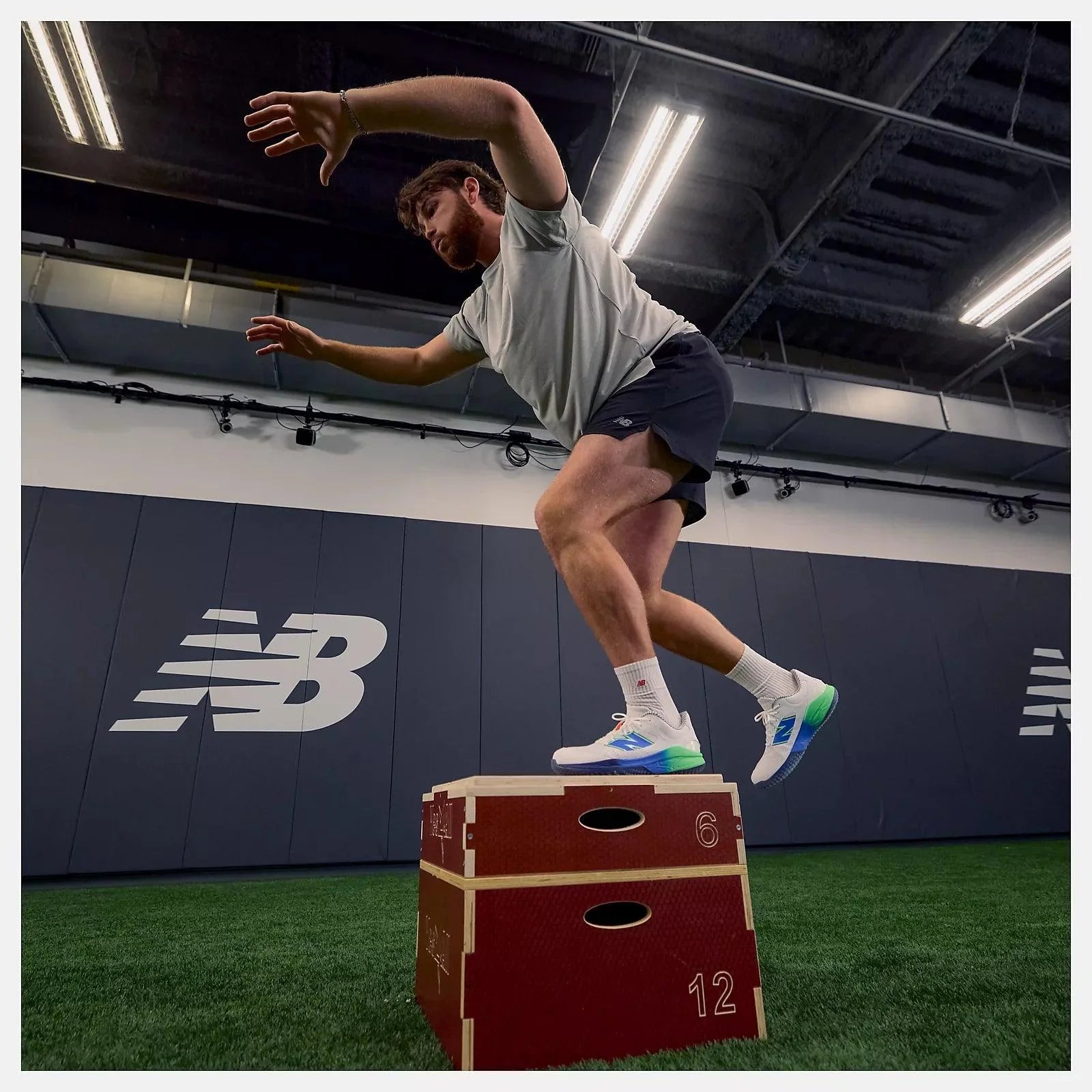 New Balance Men's Fresh Foam 3000 v7 Turf Baseball Shoes - Lightweight & Comfortable for Baseball Training & Games - Perfect for Turf Fields & Indoor Sports