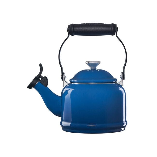 Le Creuset 1.25 Quart Demi Kettle with Stainless Steel Knob - Classic Tea Kettle for Stovetop & Induction - Perfect for Tea Lovers & Home Kitchen (Multiple Colors)