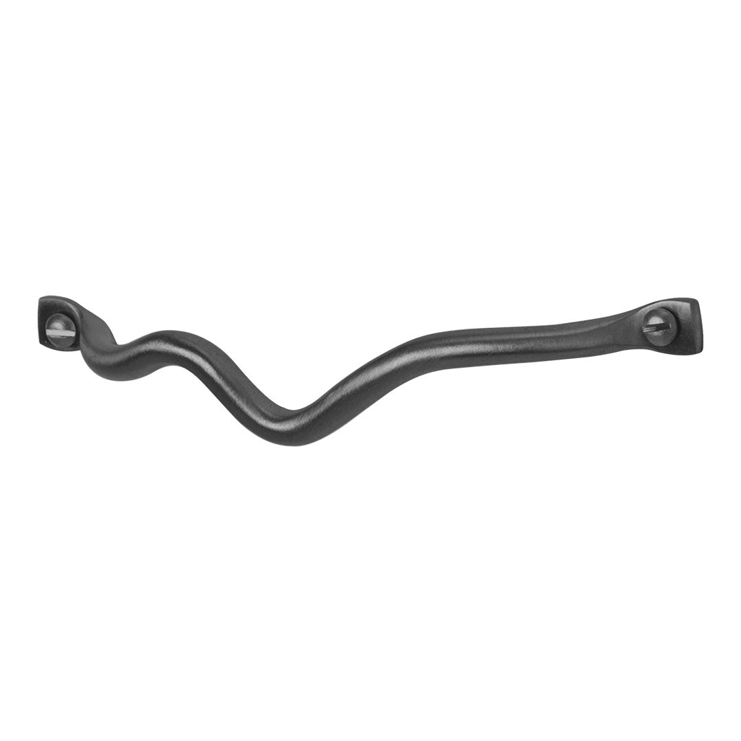 Ergonomic Curved Handle for Kitchen Utensils - Perfect for Cooking, Baking, and Serving with Comfortable Grip