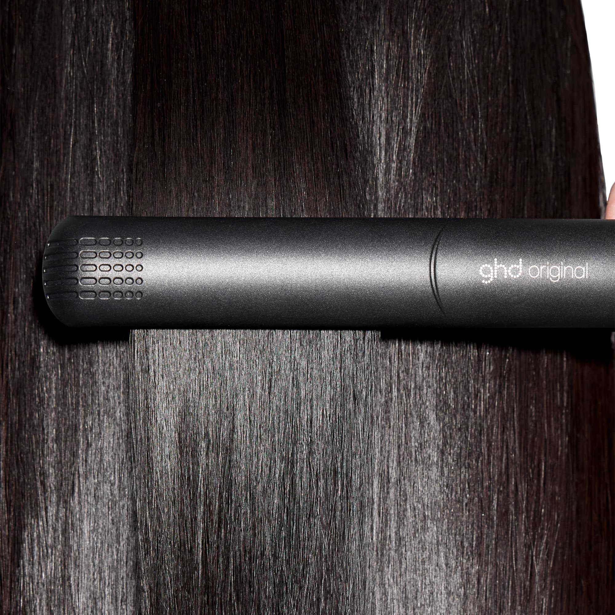 ghd Original Styler - 1 Inch Professional Flat Iron Hair Straightener with Ceramic Heat Technology | Salon-Quality Styling at Optimal Temperature | Prevents Heat Damage | Perfect for Home Use, Travel & Salon Styling