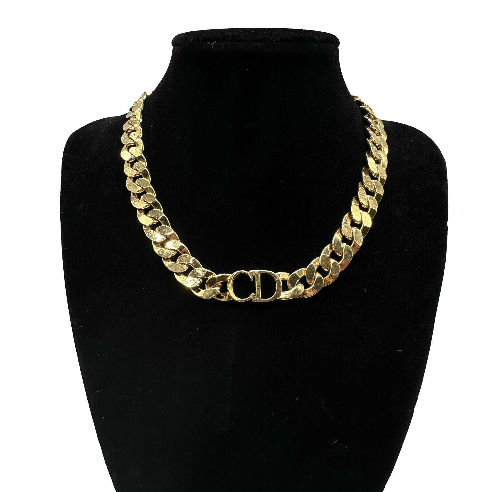 Christian Dior Danseuse Étoile Gold Choker Necklace - Luxury CD Pendant Jewelry for Women, Perfect for Parties, Weddings & Special Occasions