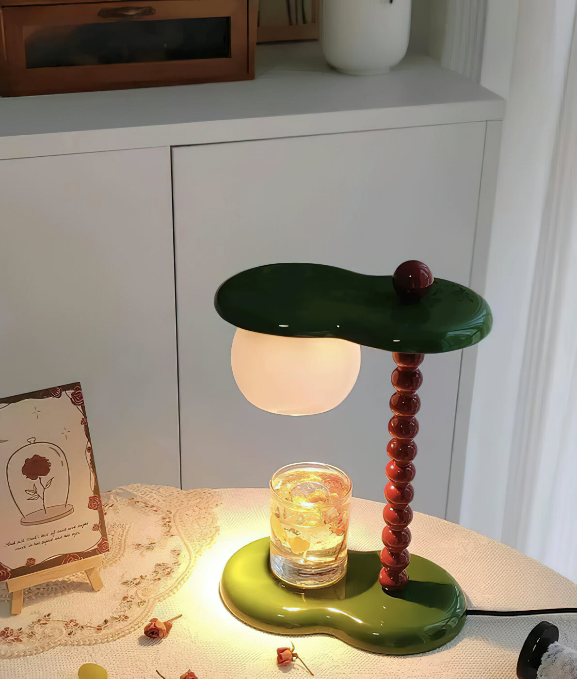 Everalda Modern Table Lamp - Stylish Bedside & Desk Lighting for Home & Office - Perfect for Reading, Working & Decorating