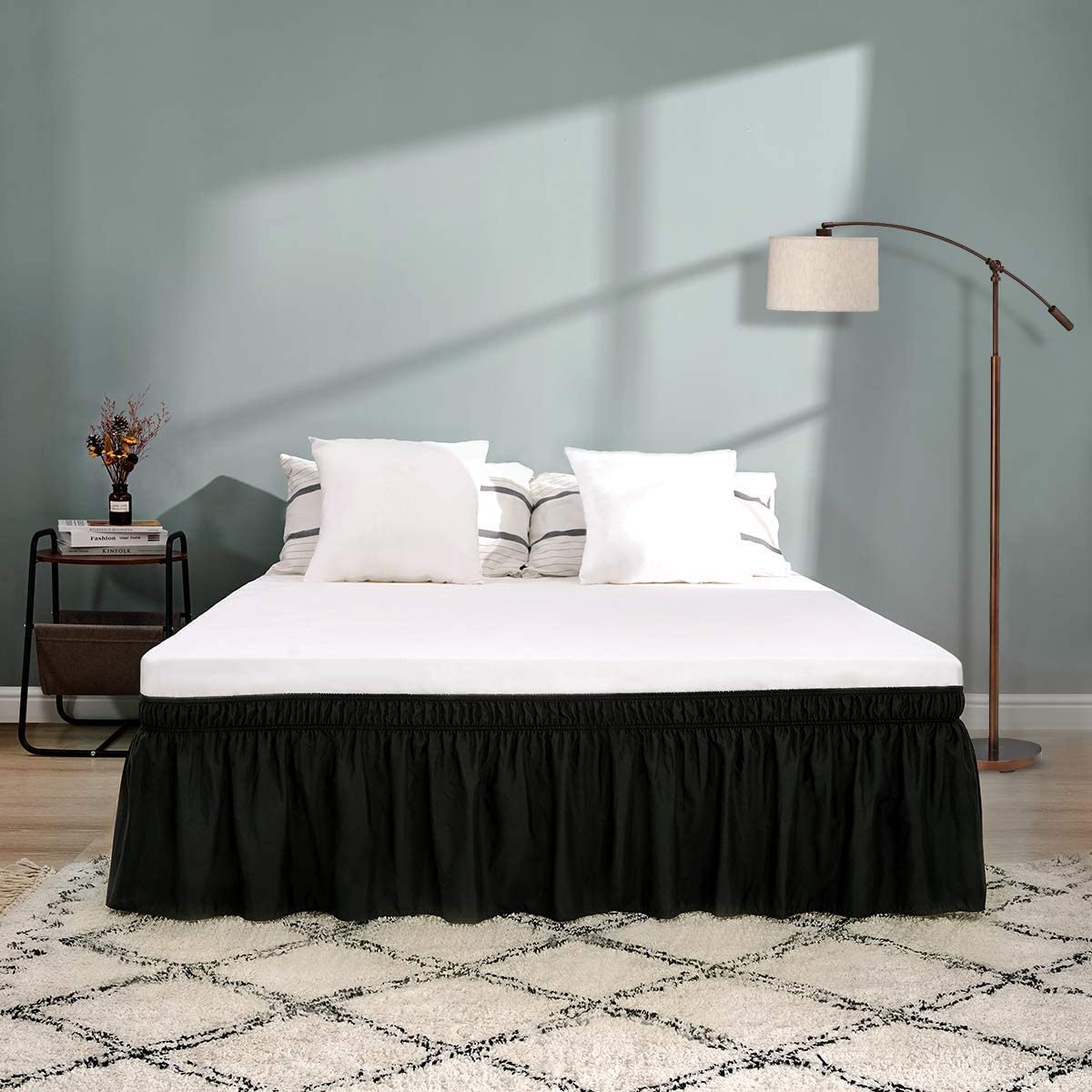 Premium Wrap Around Ruffled Bed Skirt - 100% Egyptian Cotton 600 Thread Count - Split Corner Dust Ruffle with Elastic - California King Size 18