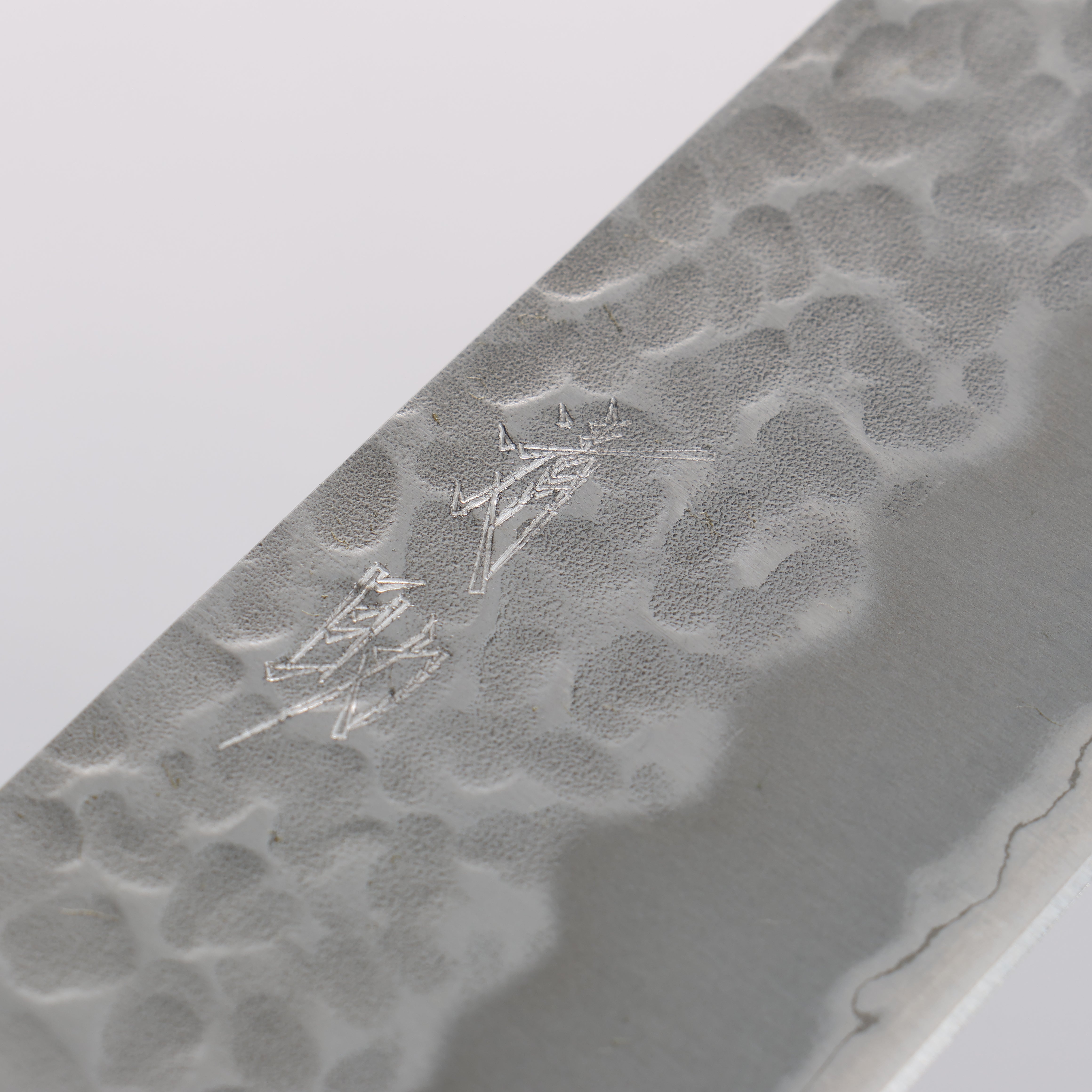 Premium Seisuke Blue Super Hammered Gyuto 210mm Japanese Chef Knife with Red Pakka Wood Handle - Perfect for Sushi, Meat Cutting & Professional Kitchen Use