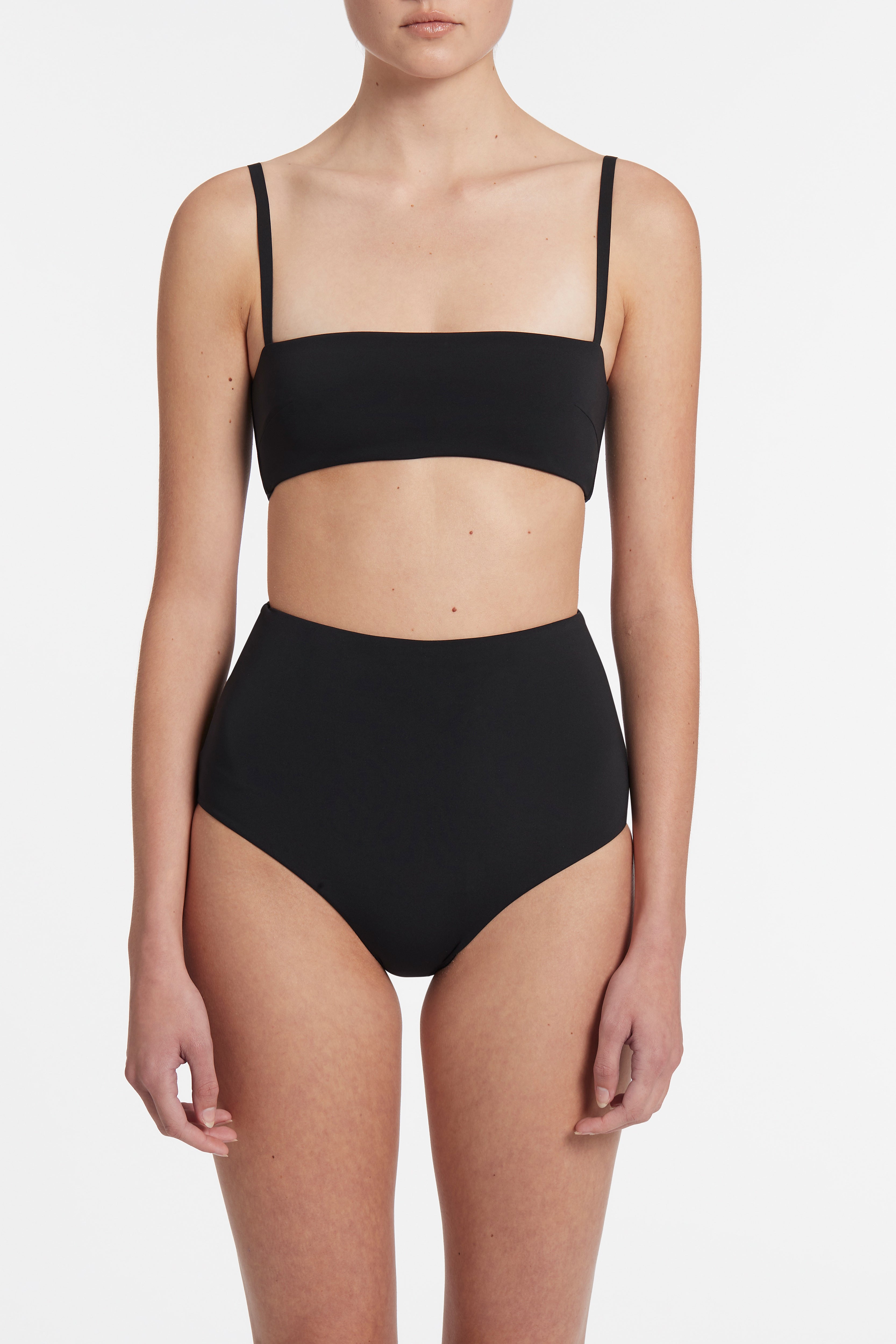 Seamless Bandeau Bra - Wireless Comfort Stretchable Sports Top for Yoga, Running & Everyday Wear