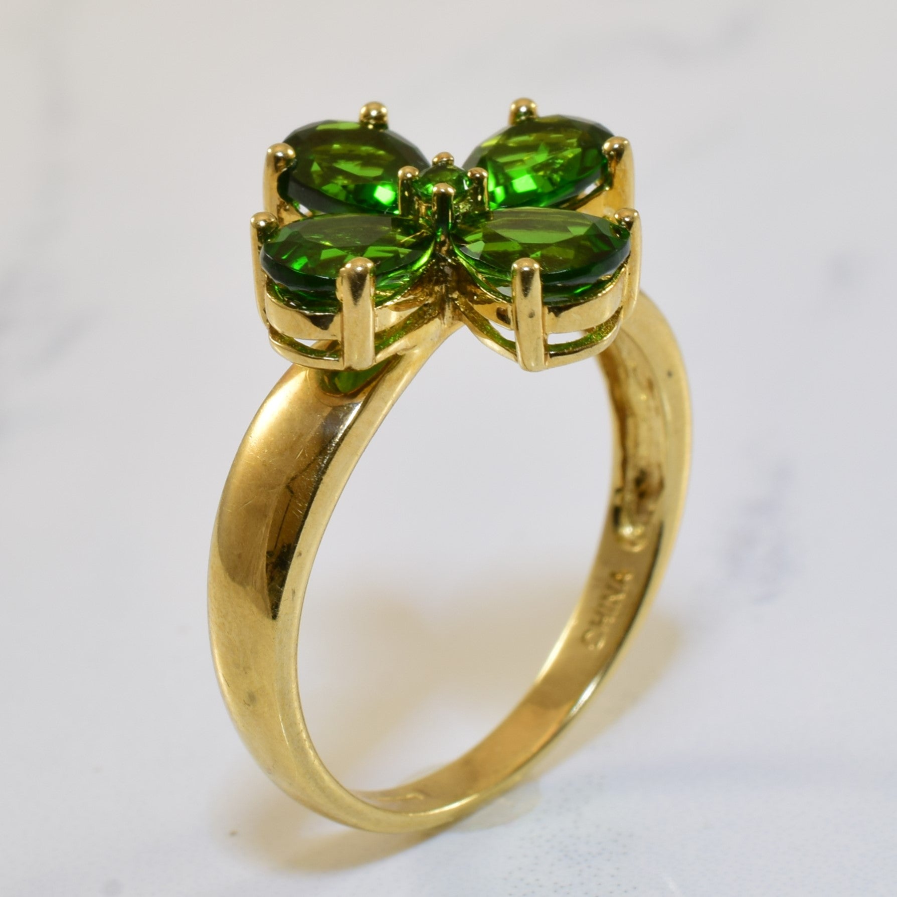 Chrome Diopside Clover Ring - 3.00 Carat Total Weight - Size 9 - Elegant Green Gemstone Jewelry for Women - Perfect for St. Patrick's Day, Birthdays & Special Occasions