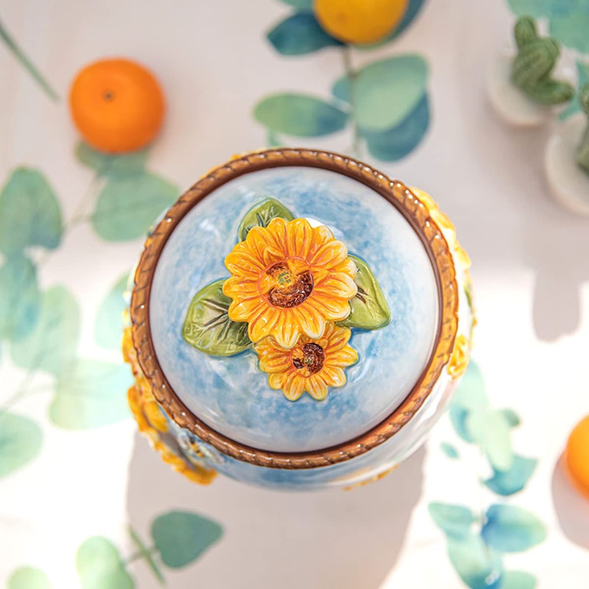 European Style Sunflower Ceramic Food Storage Jar with Lid - 84.5oz/2500ml Airtight Tea, Coffee, Spice & Snack Container - Perfect for Kitchen Pantry, Coffee Station & Home Decor