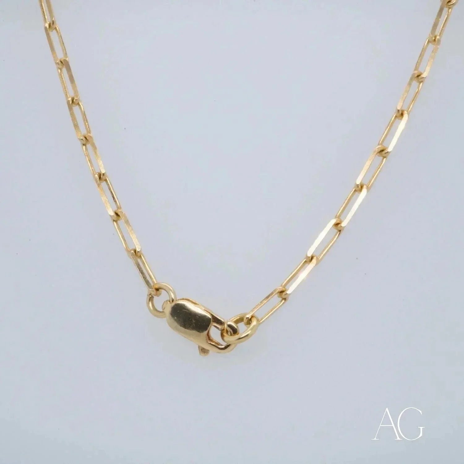 18k Gold Dolphin Charm Anklet - Elegant Adjustable Ankle Bracelet for Women, Perfect for Beach Vacations & Summer Outfits